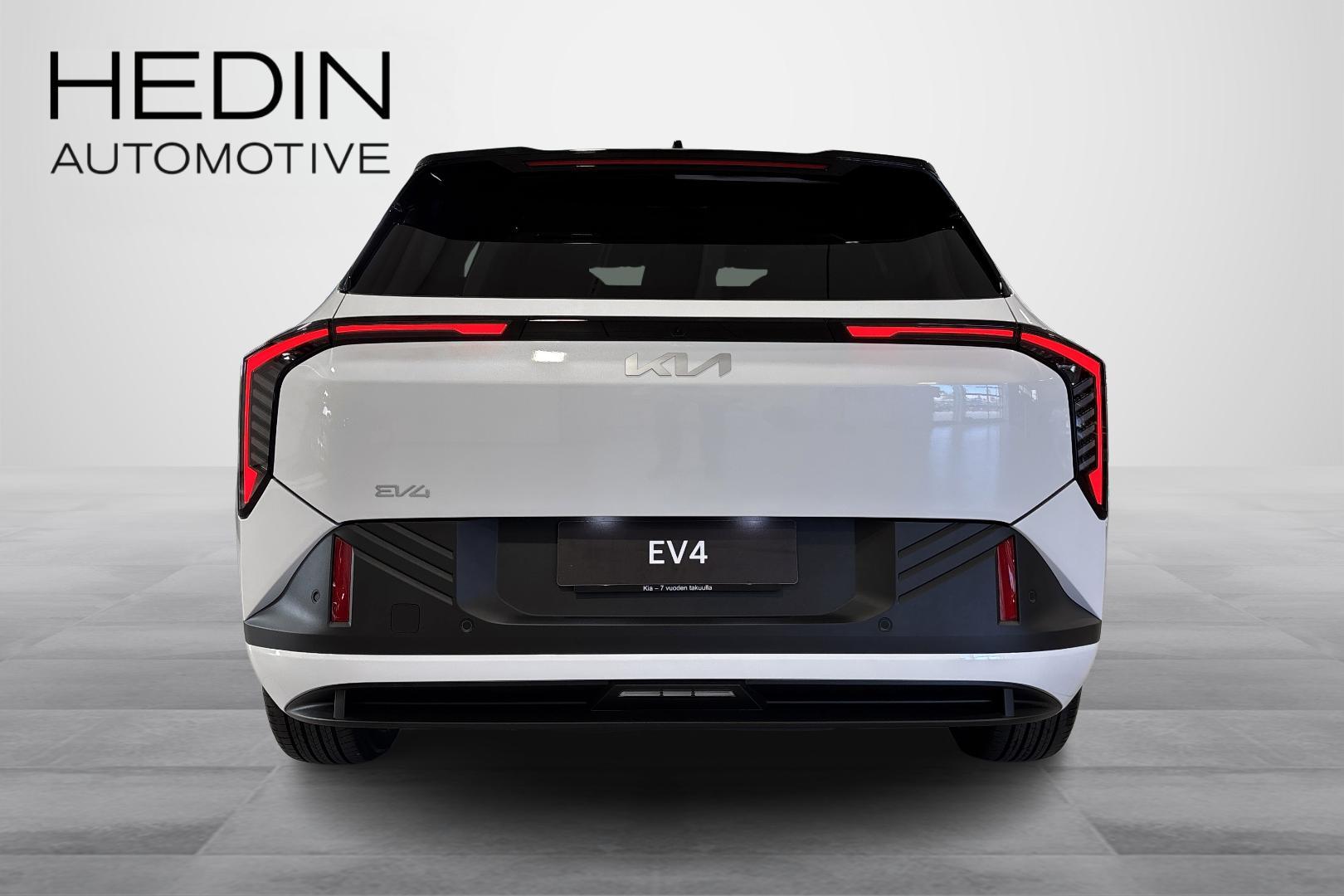Kia EV4 3