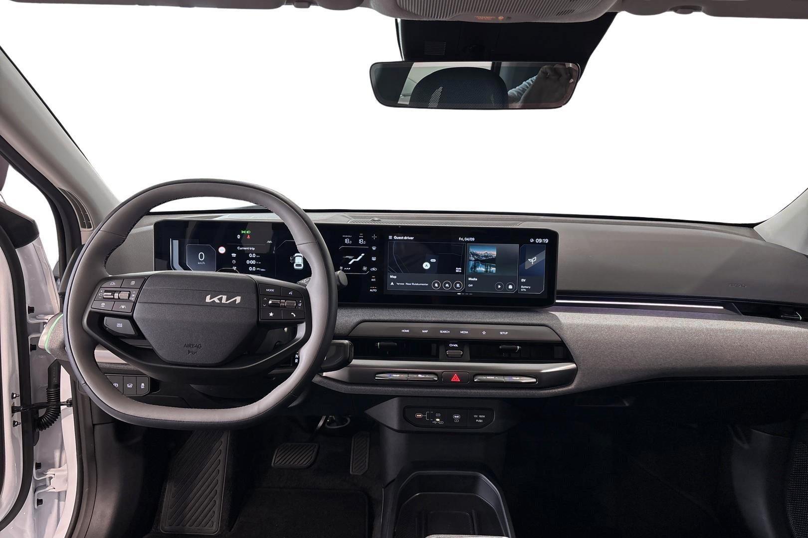 Kia EV4 8