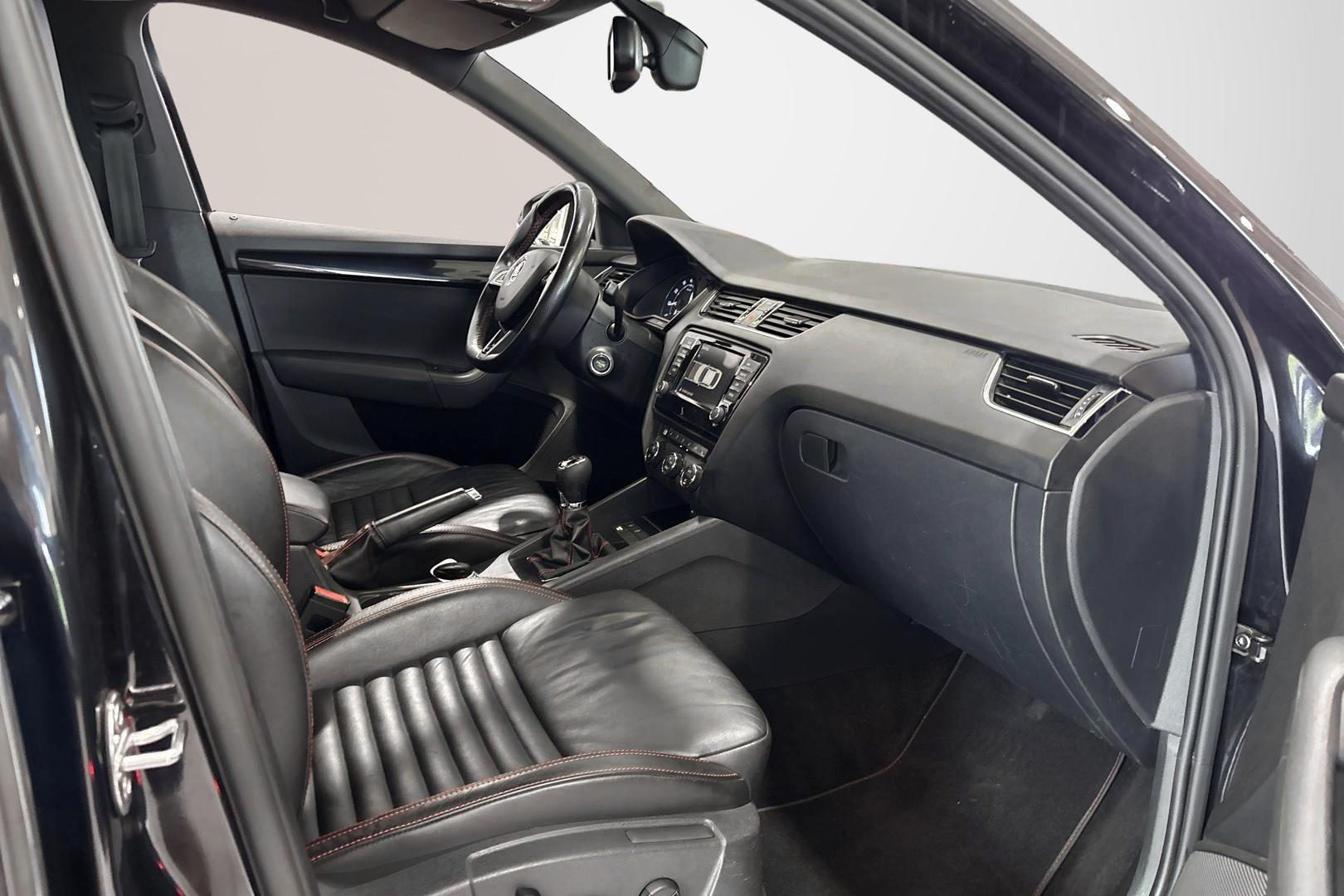 SKODA Octavia 2016
