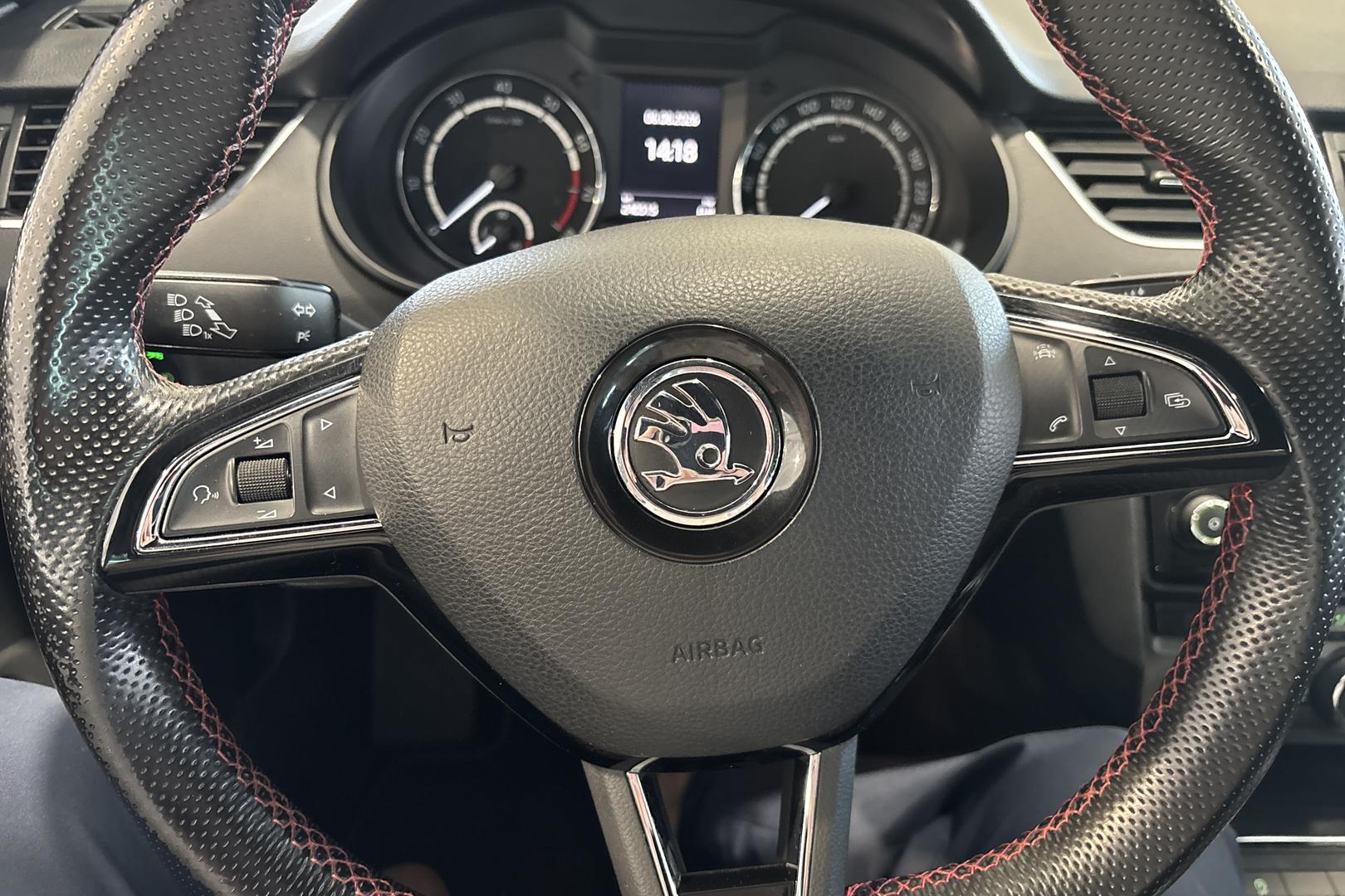 SKODA Octavia 2016