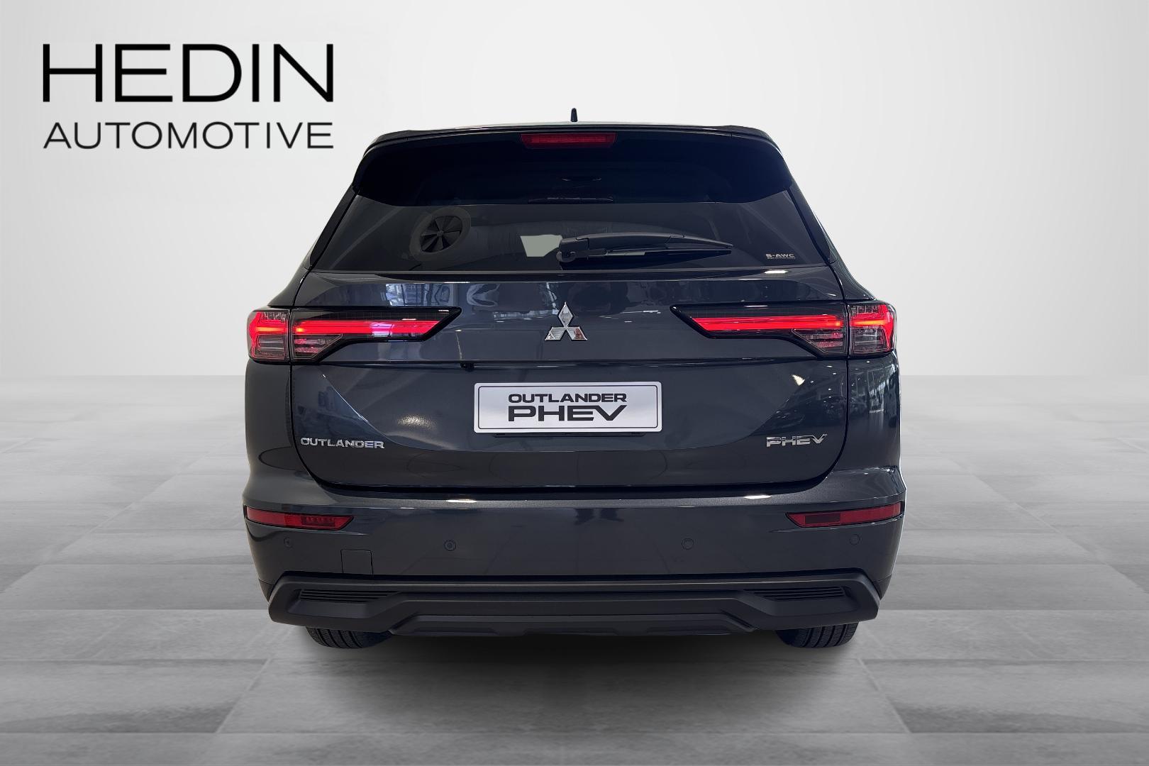 Mitsubishi Outlander 2025