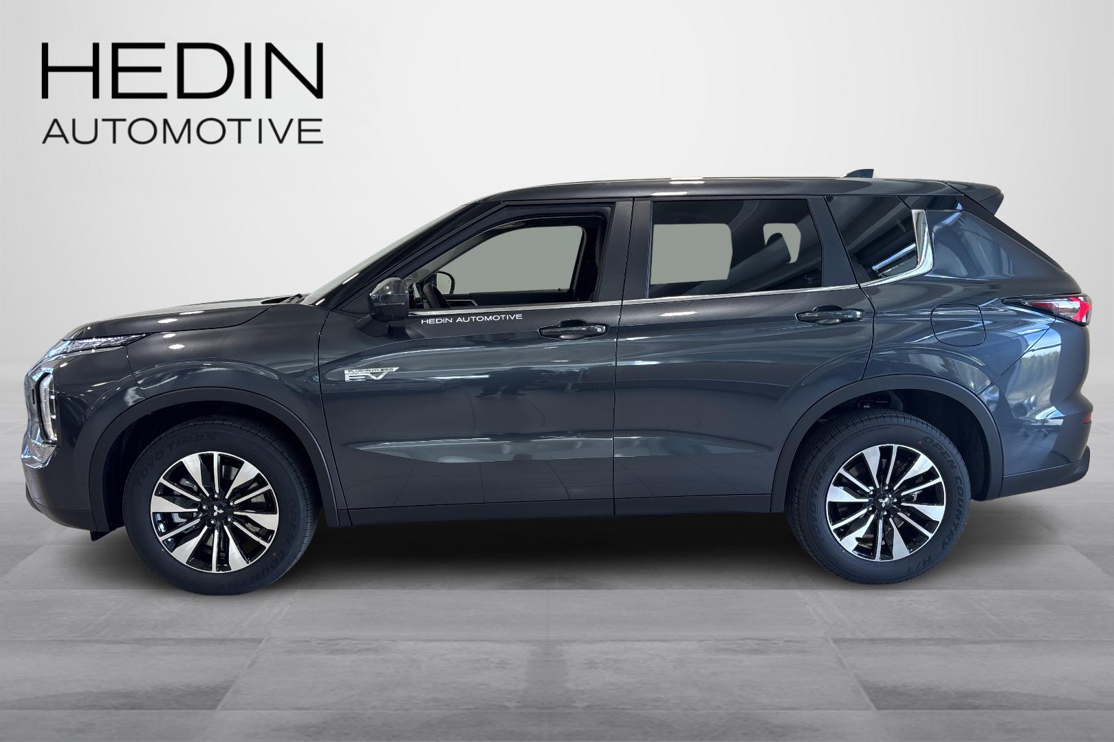 Mitsubishi Outlander 2025