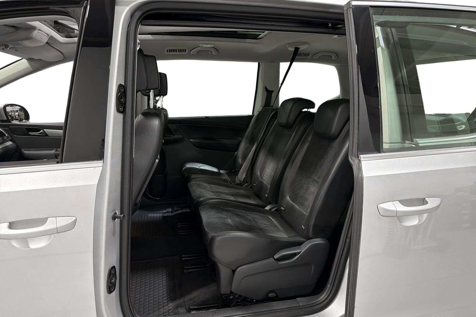 VOLKSWAGEN SHARAN 2013