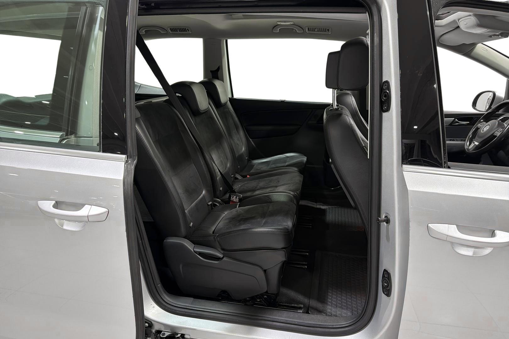 VOLKSWAGEN SHARAN 2013