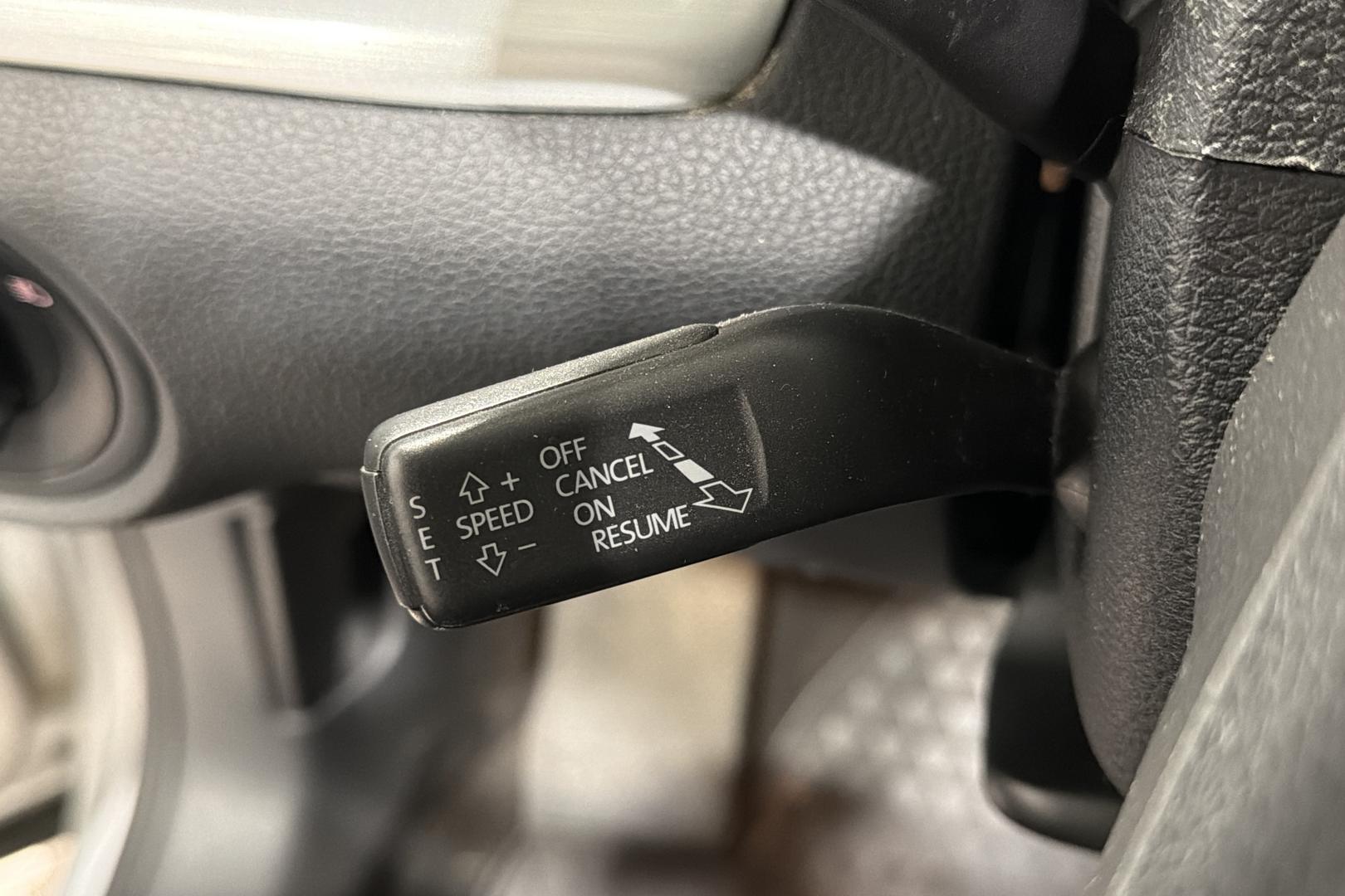 VOLKSWAGEN SHARAN 2013