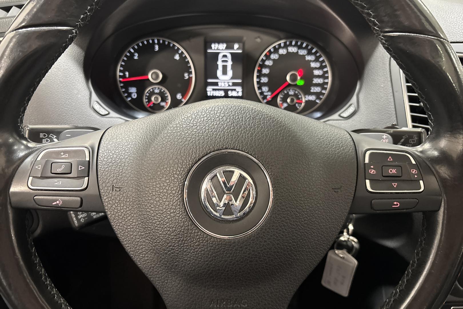 VOLKSWAGEN SHARAN 2013