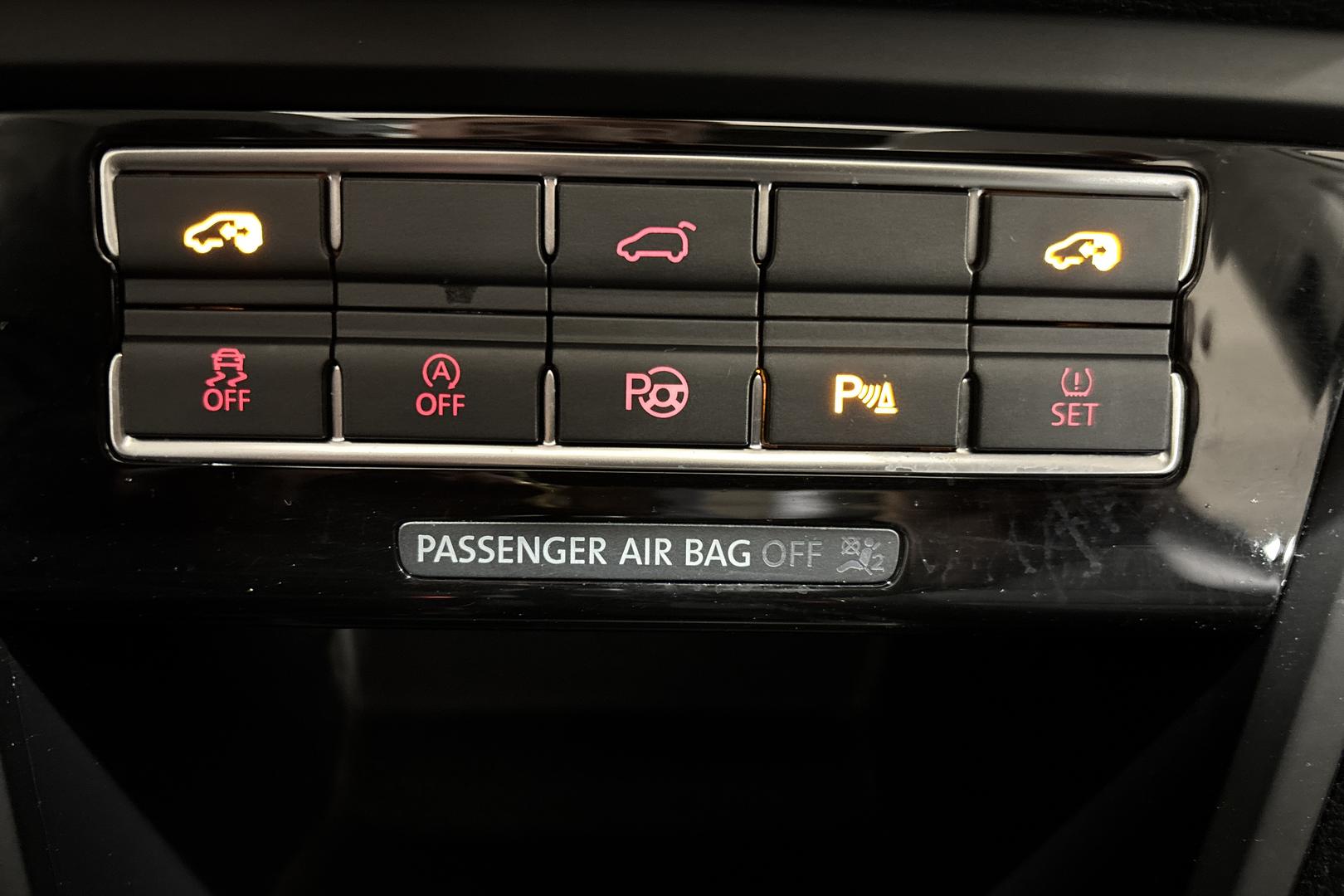 VOLKSWAGEN SHARAN 2013