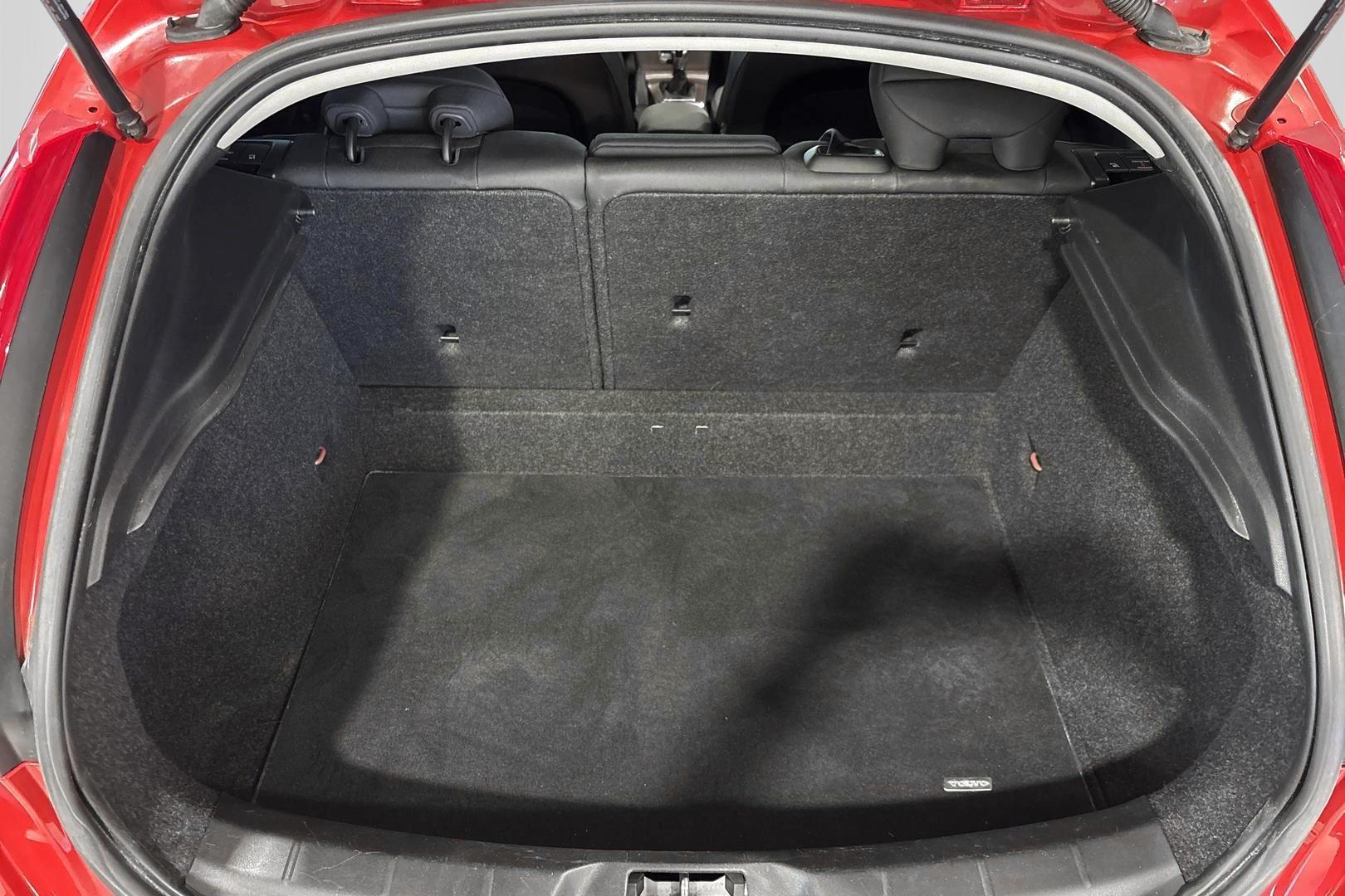 Volvo V40 Cross Country 2015