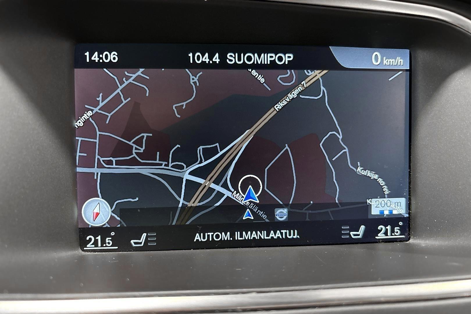 Volvo V40 Cross Country 2015