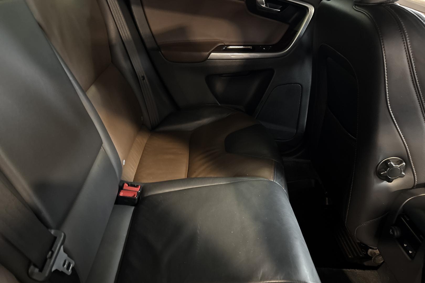 VOLVO XC60 2014