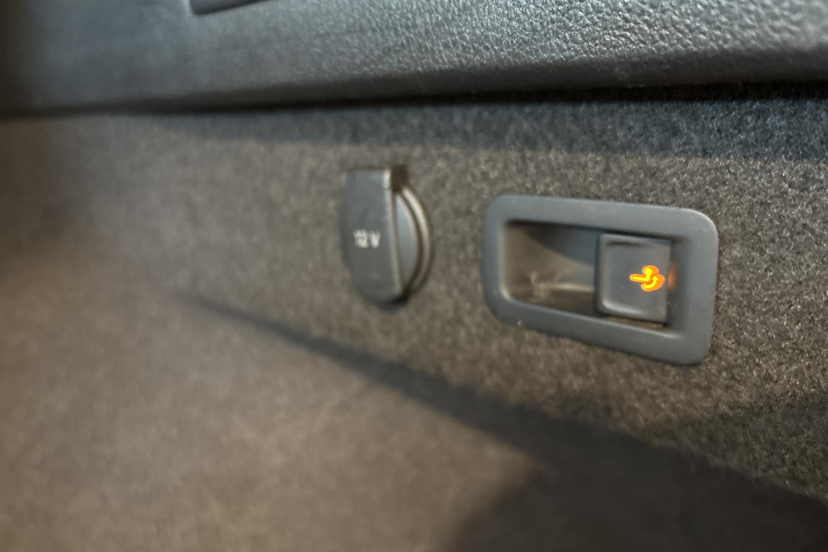 VOLKSWAGEN PASSAT 2020