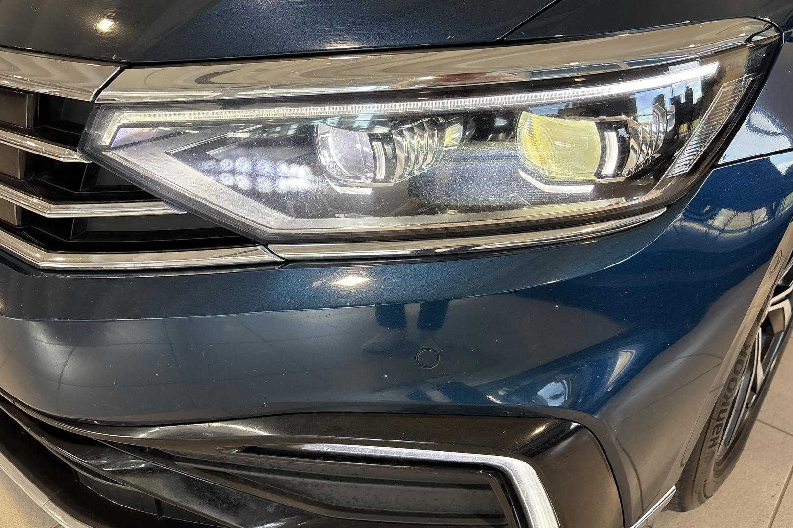 VOLKSWAGEN PASSAT 2020