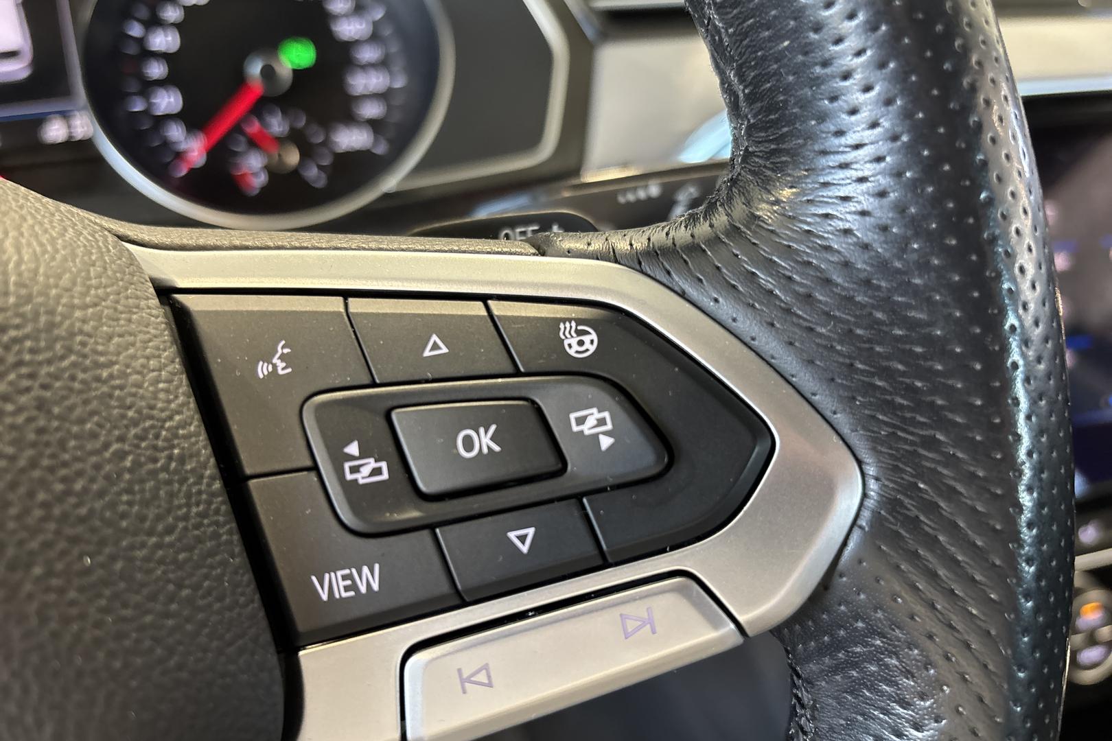VOLKSWAGEN PASSAT 2020