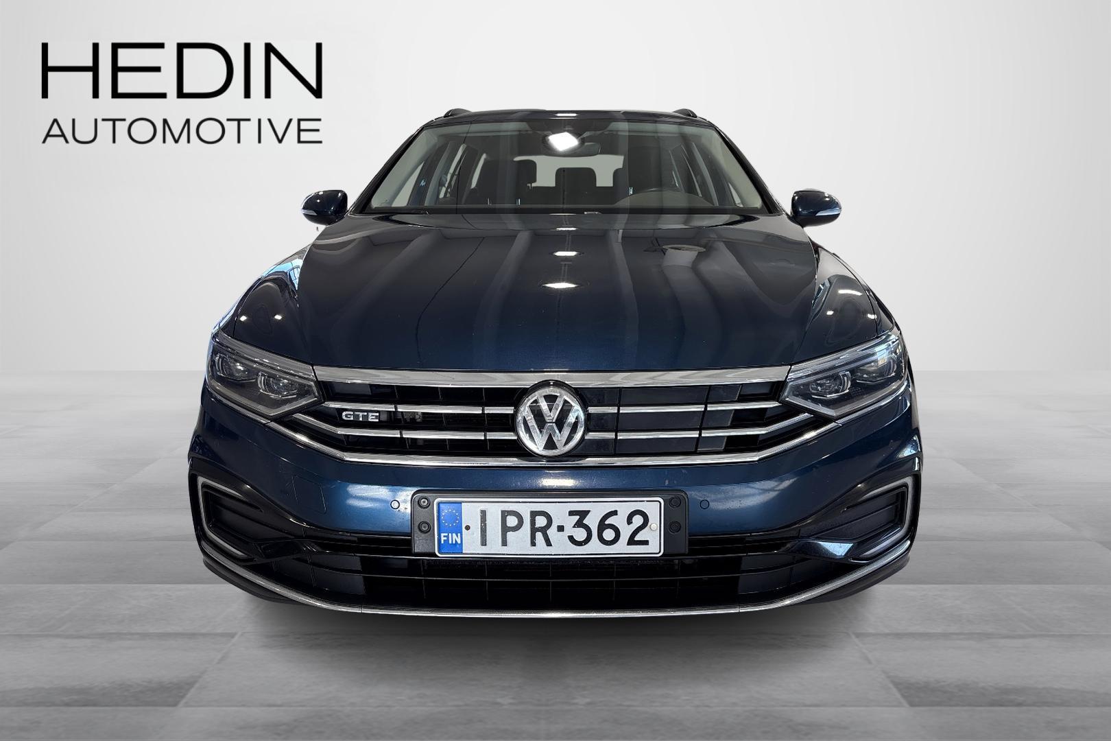 VOLKSWAGEN PASSAT 2020