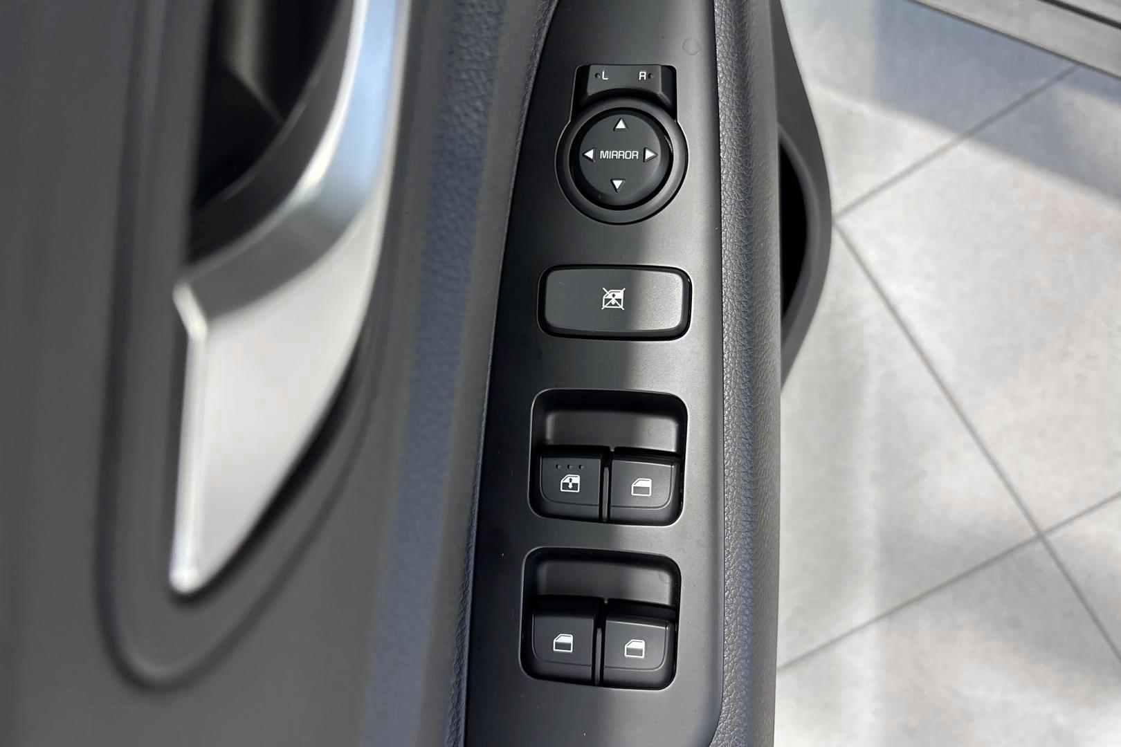 KIA STONIC 15