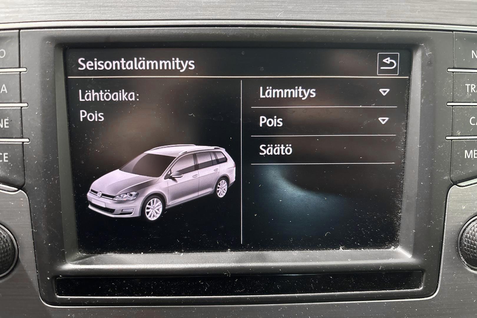 VOLKSWAGEN Golf 2016