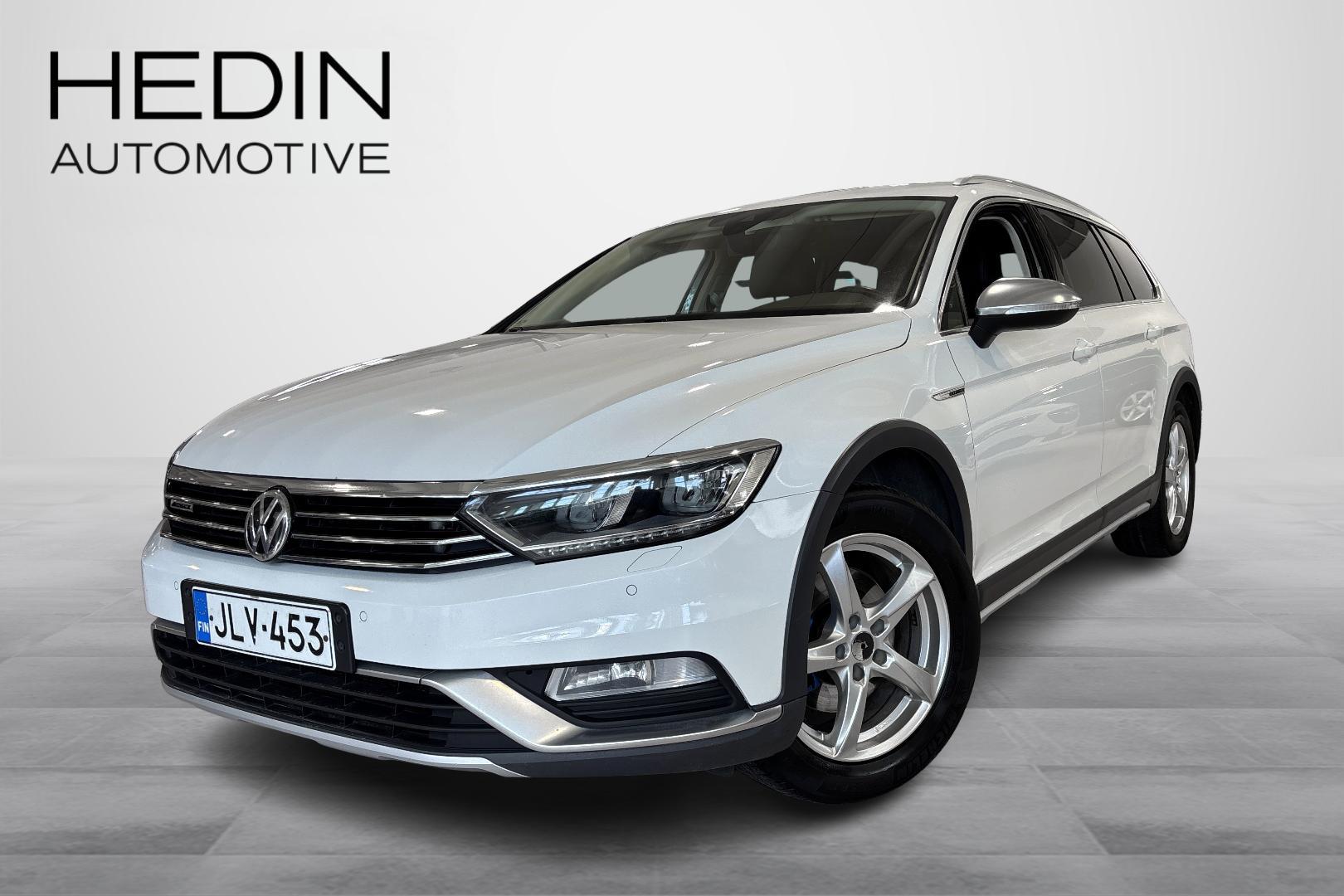 VOLKSWAGEN PASSAT 2017