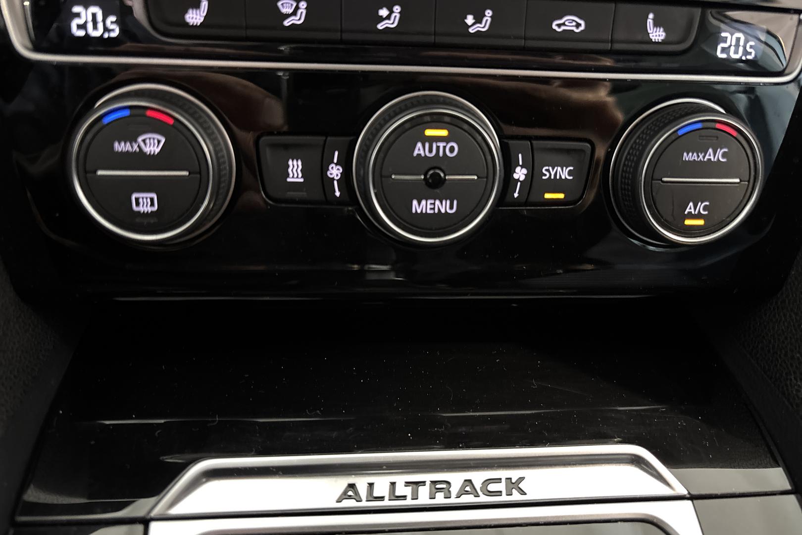VOLKSWAGEN PASSAT 2017