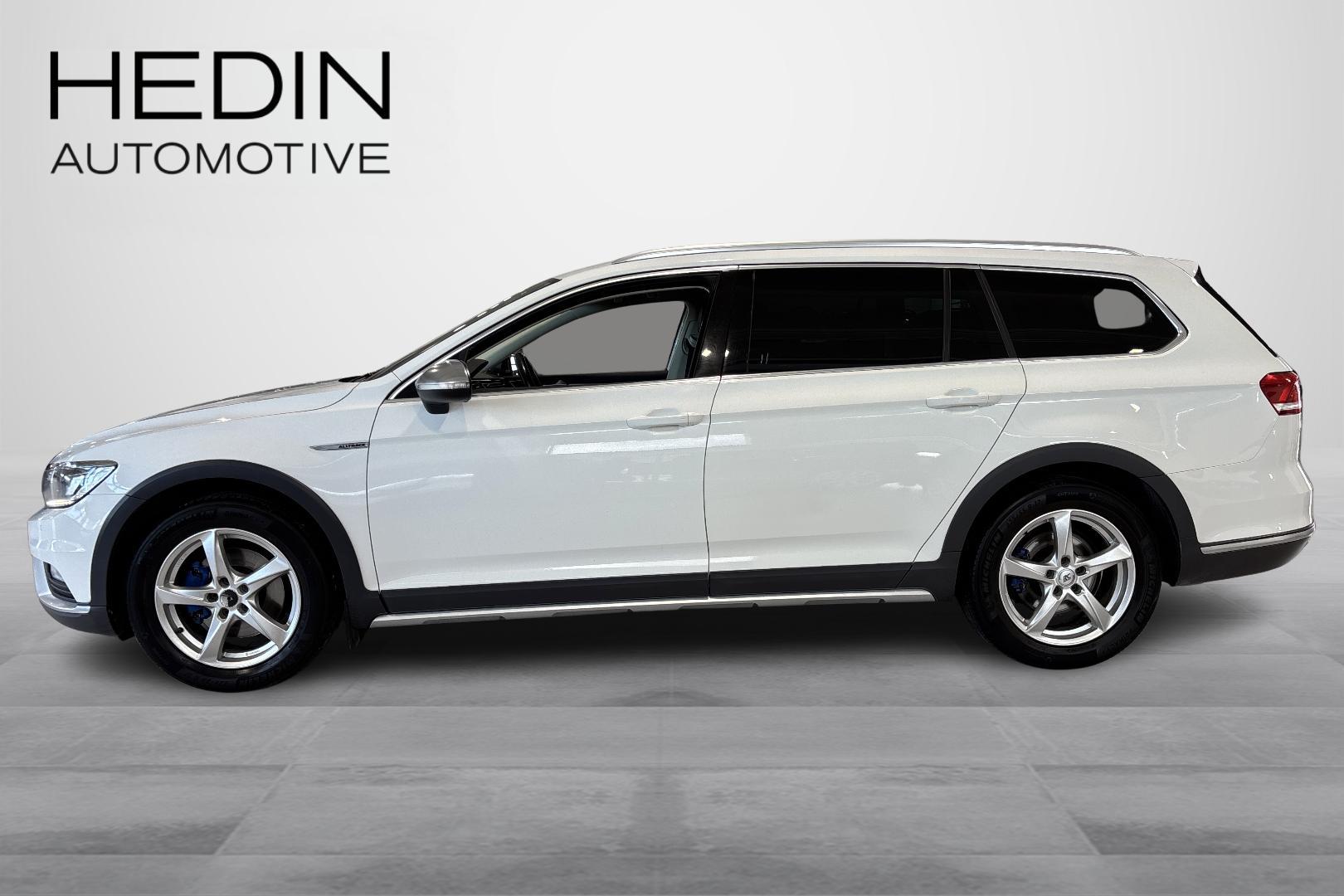 VOLKSWAGEN PASSAT 2017