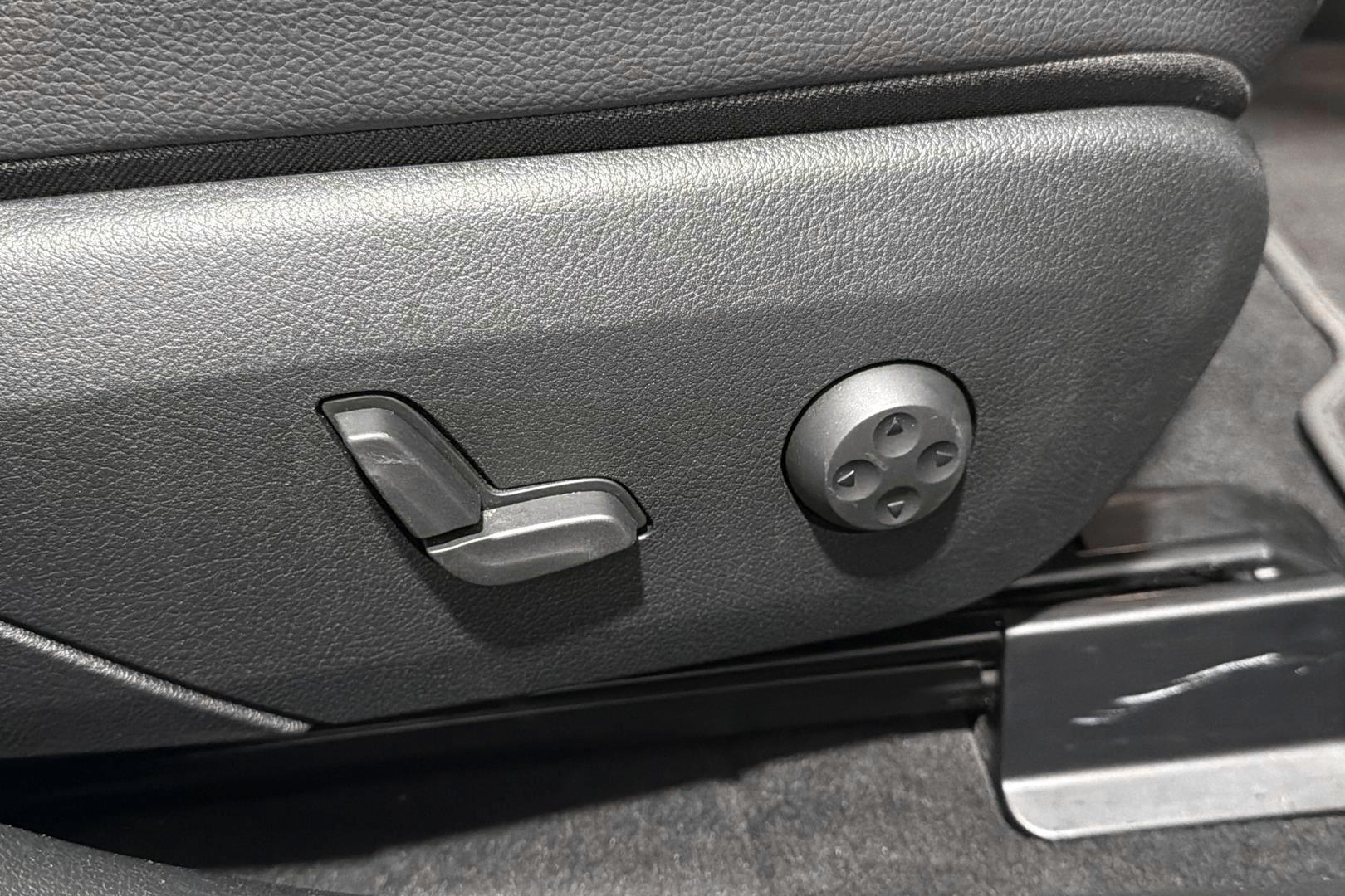 Mercedes-Benz EQE 2023