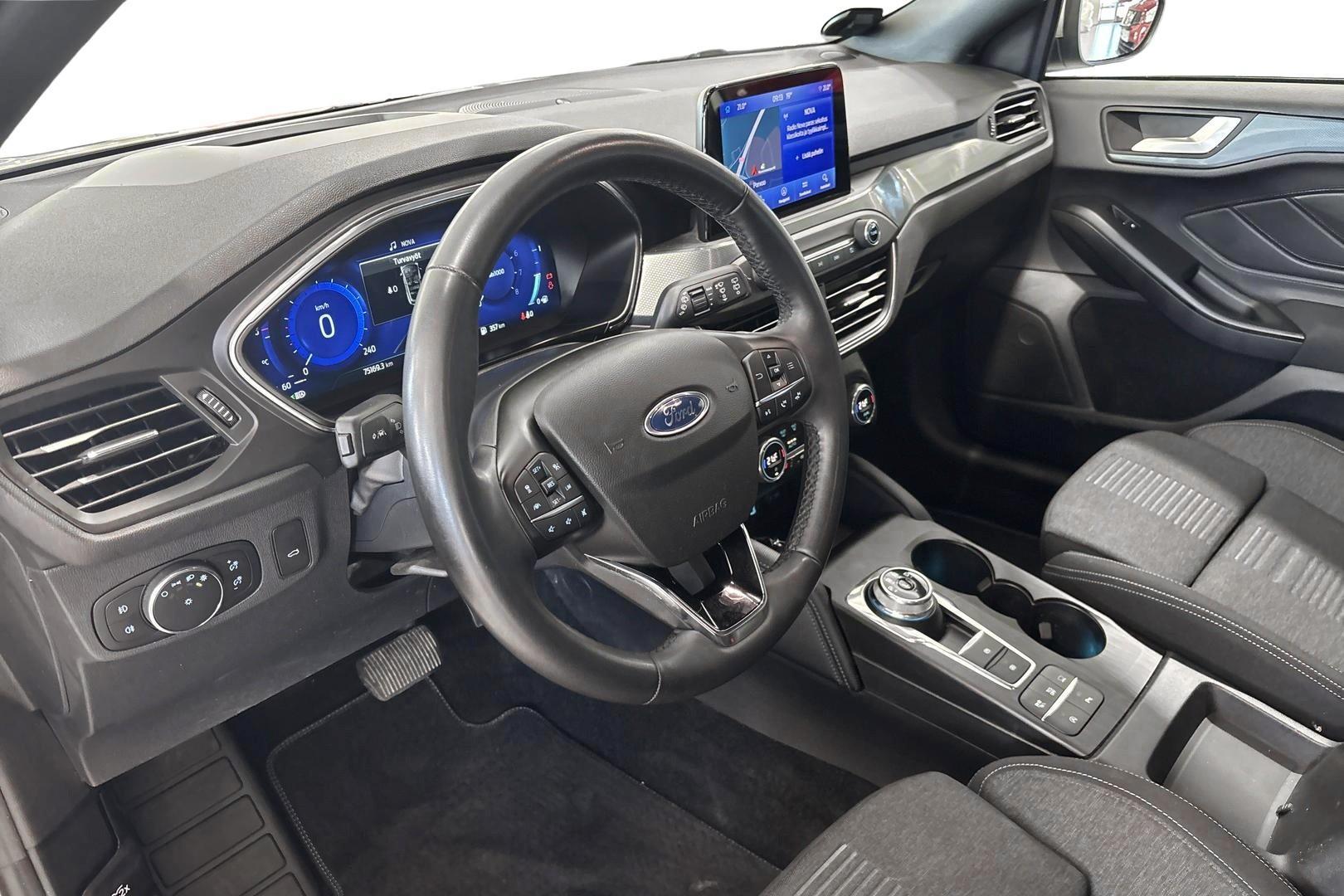 FORD FOCUS 2022