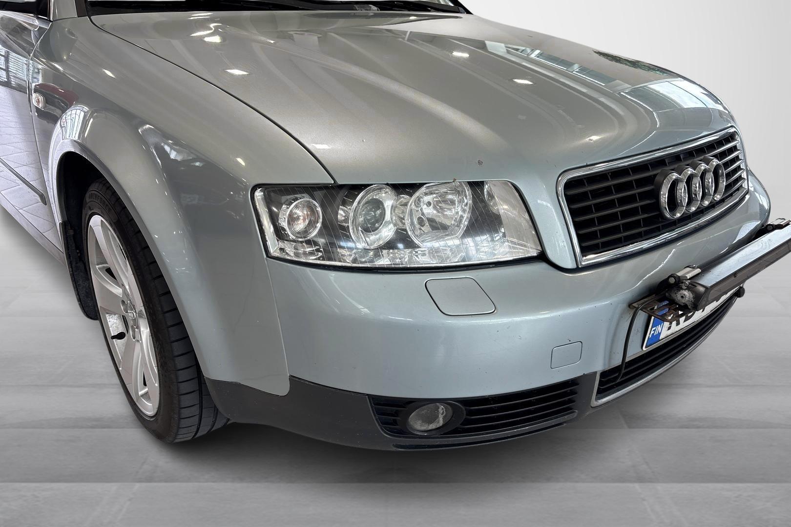 AUDI A4 2003