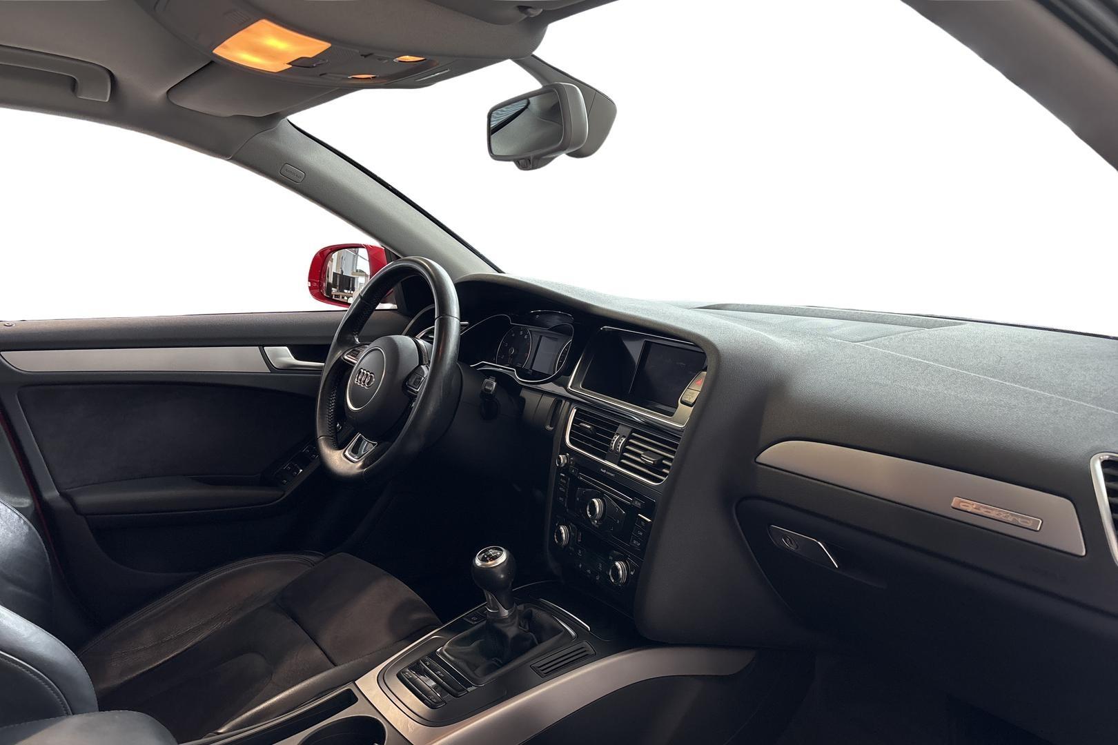 AUDI A4 2015