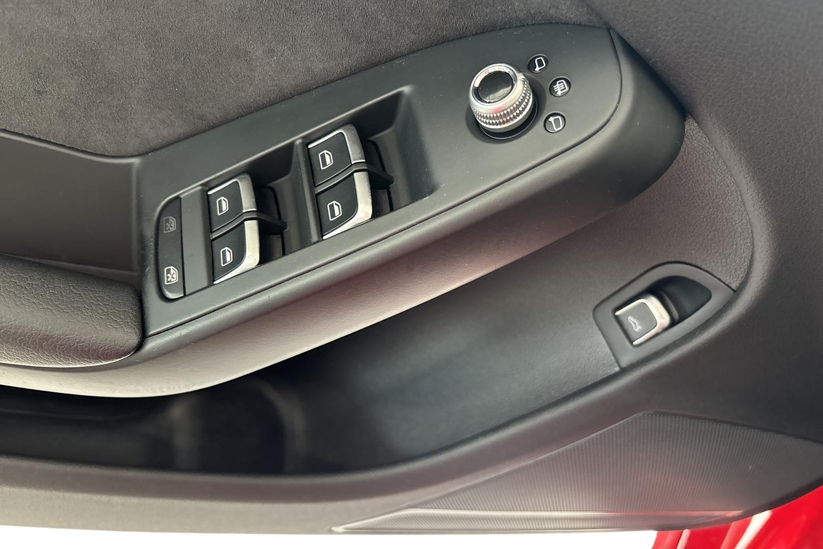 AUDI A4 2015
