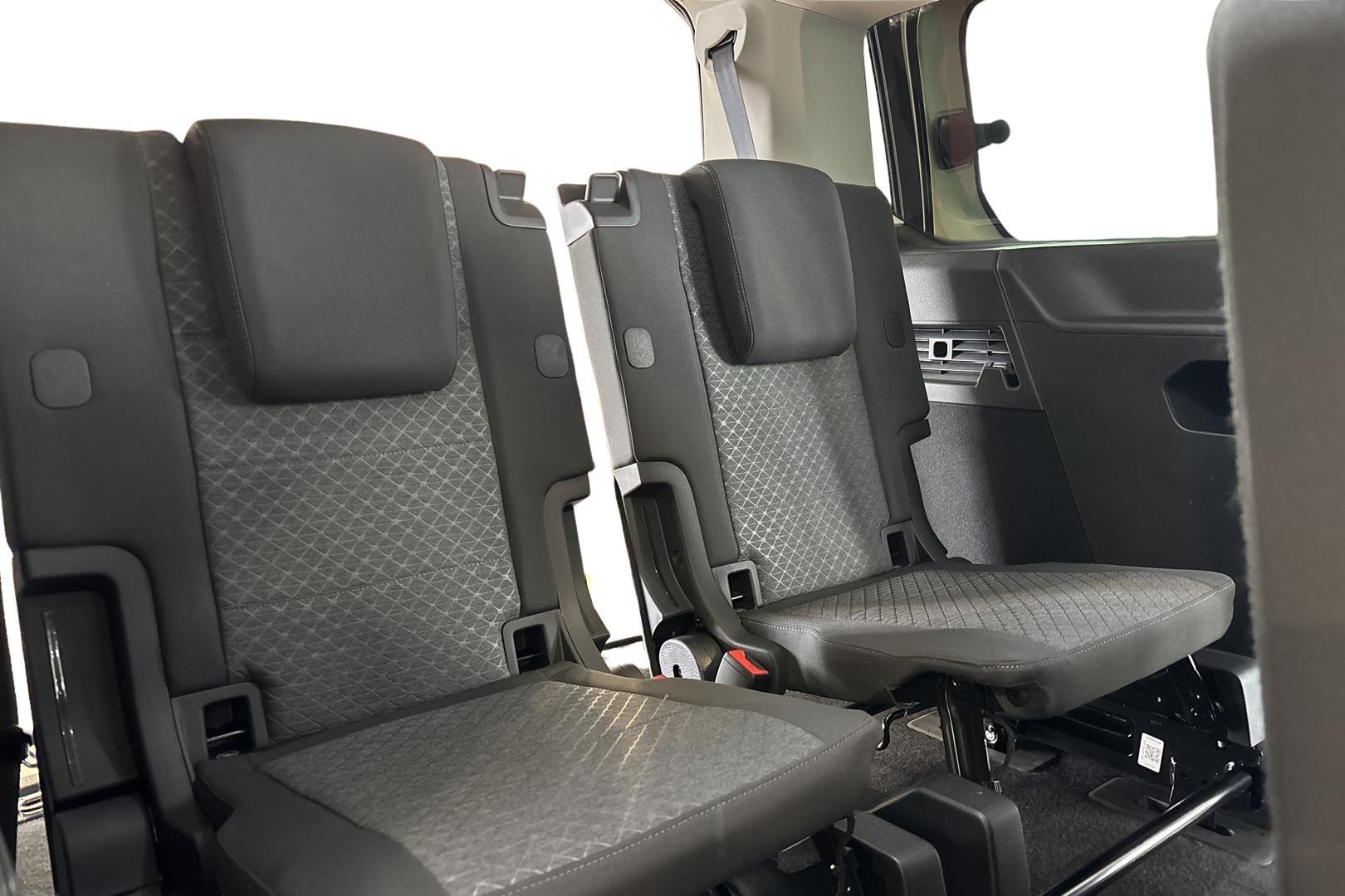 FORD Grand Tourneo Connec 2025