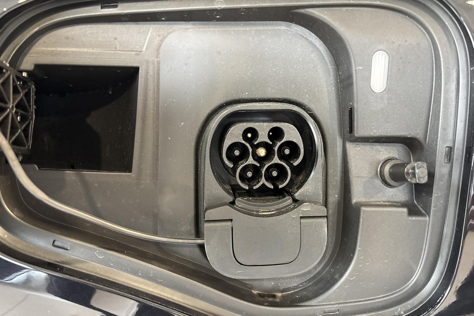 FORD Grand Tourneo Connec 2025