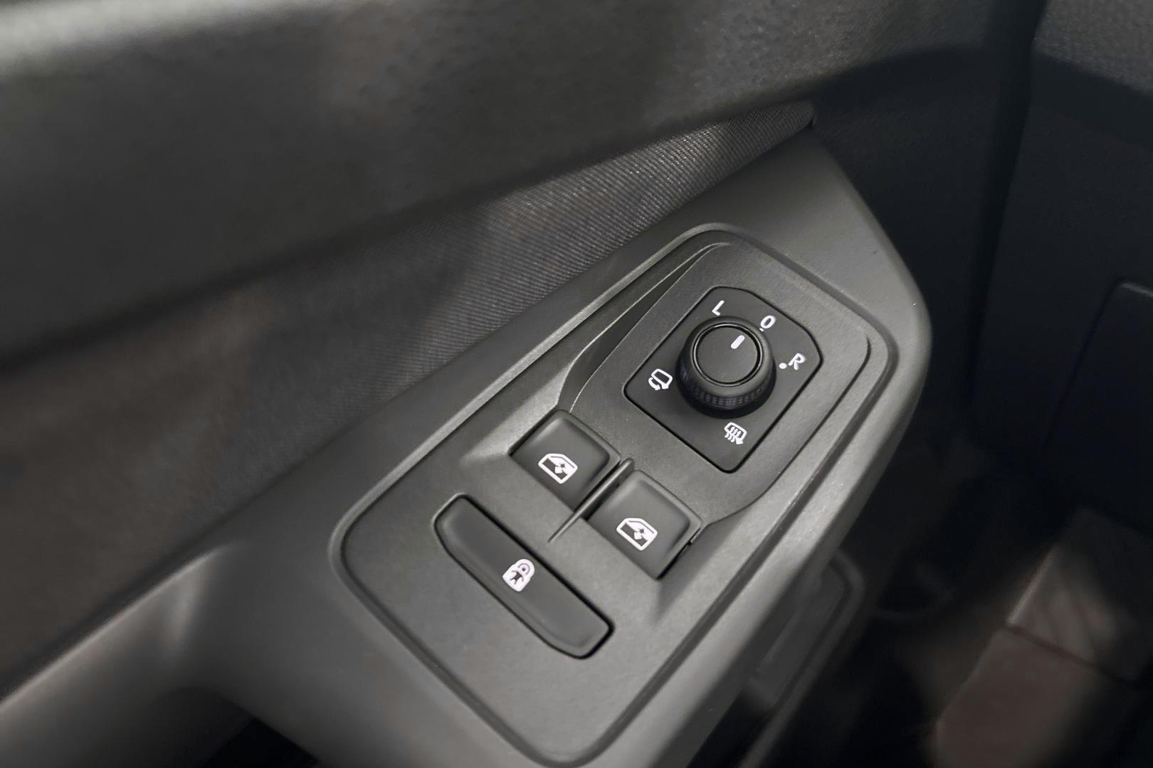 FORD Grand Tourneo Connec 2025