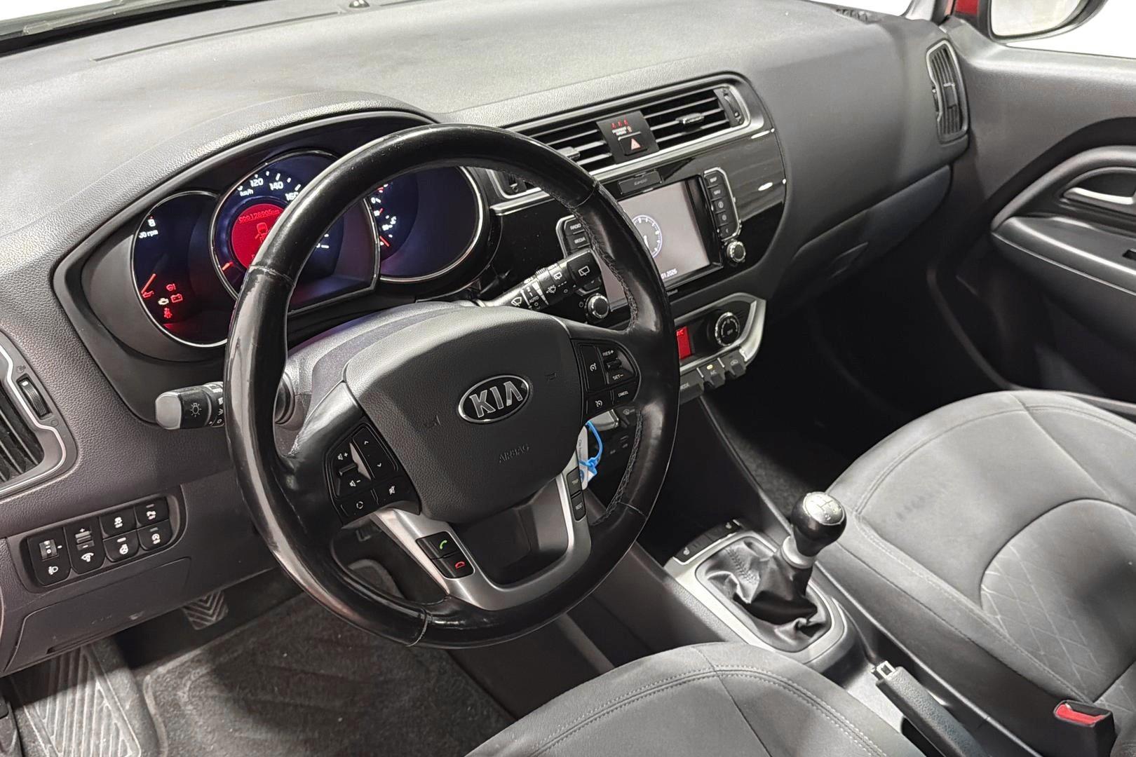 KIA Rio 2015