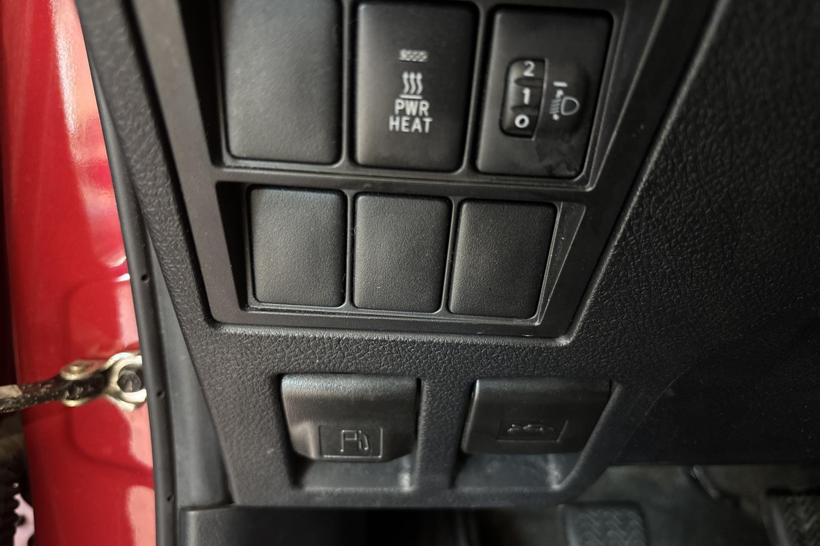 TOYOTA HILUX 20