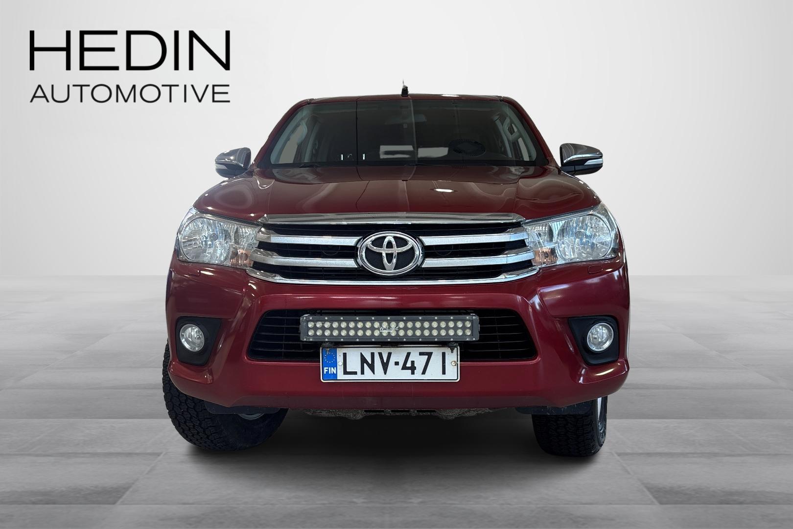 TOYOTA HILUX 5