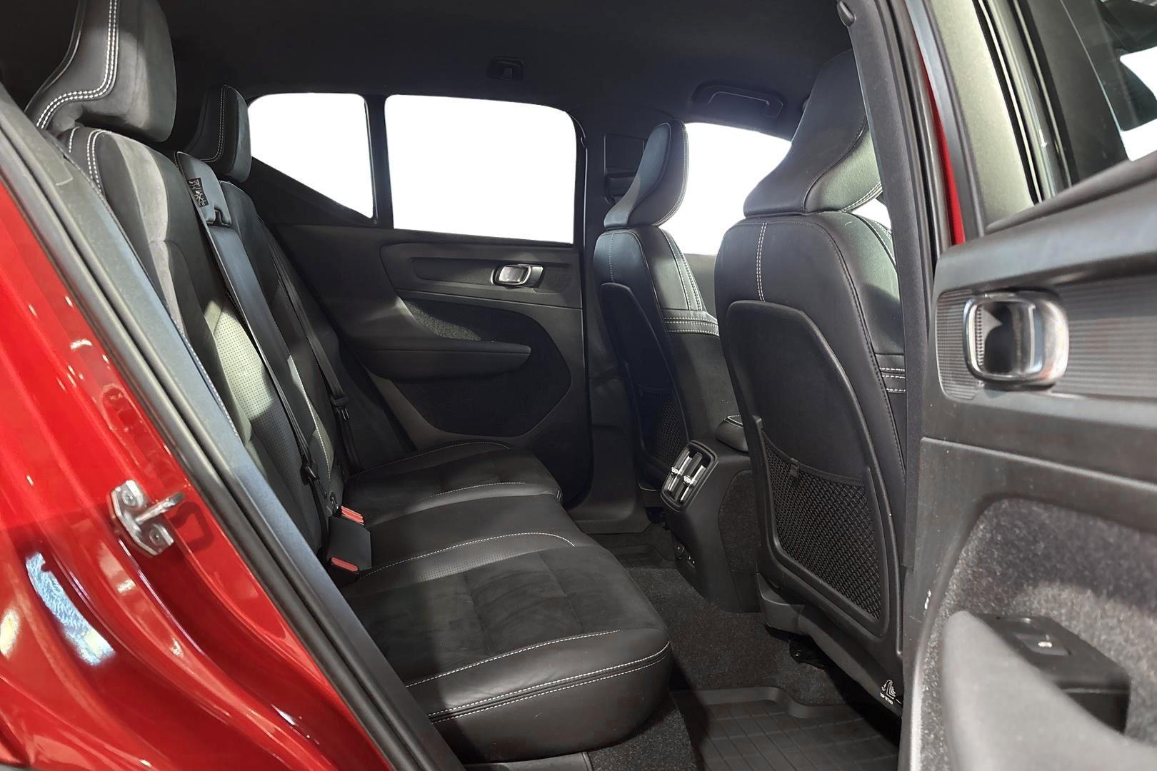 Volvo XC40 2021