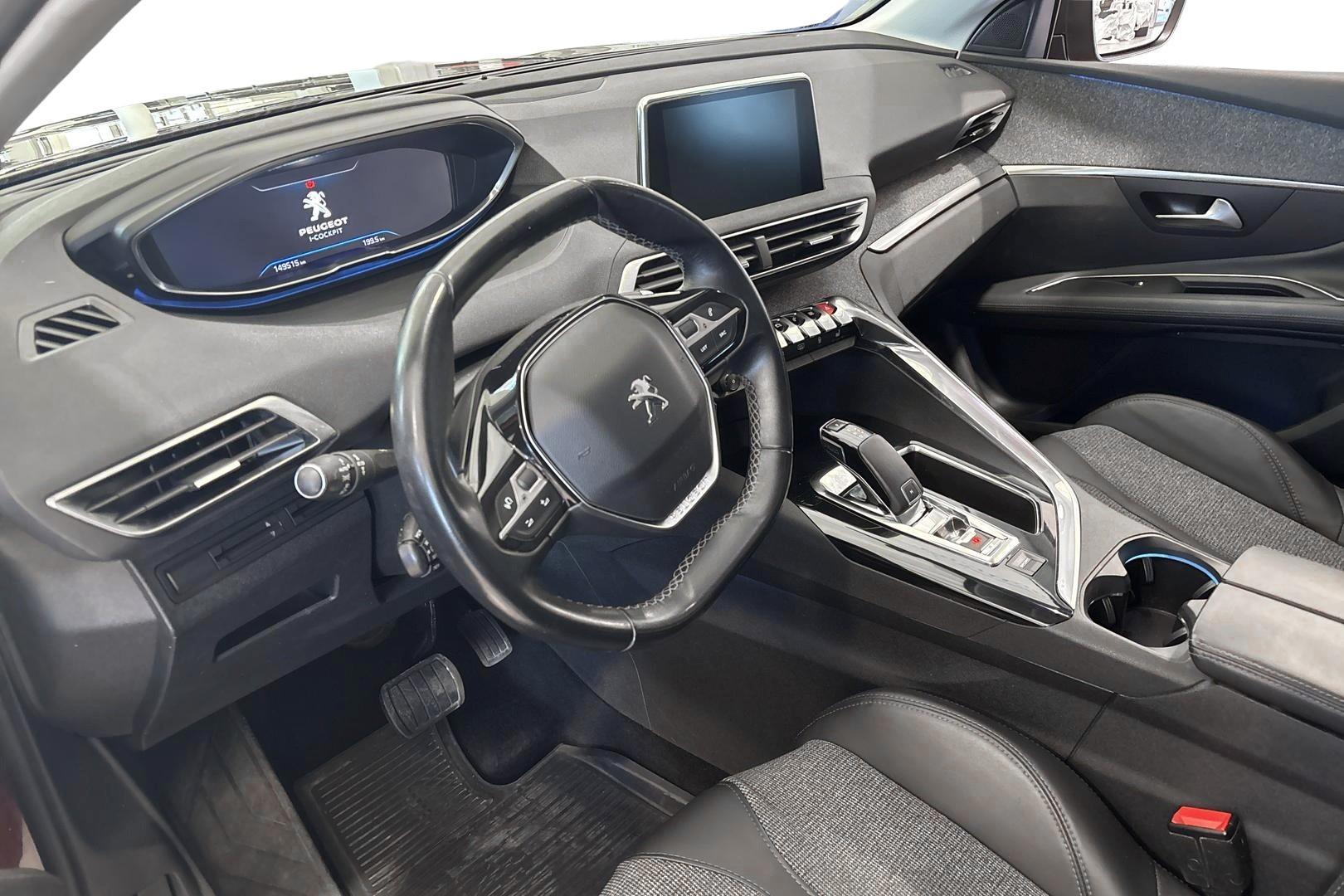 PEUGEOT 3008 2017