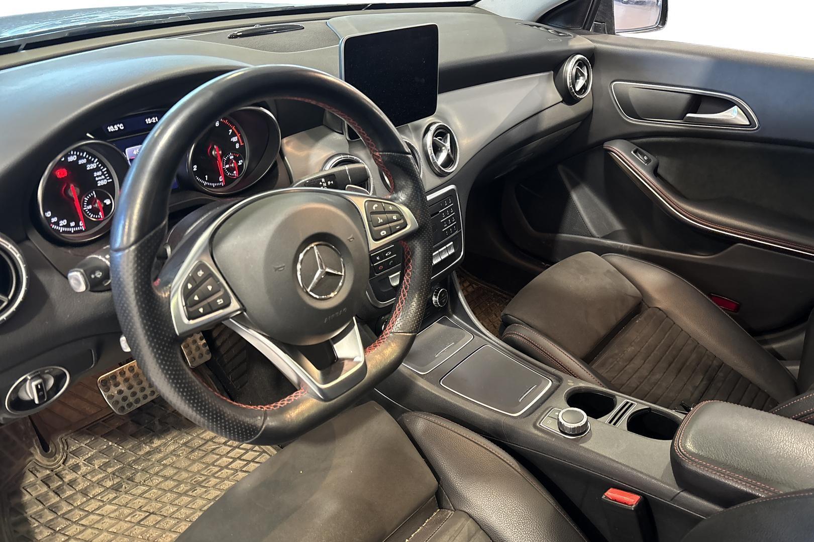 Mercedes-Benz CLA 2019