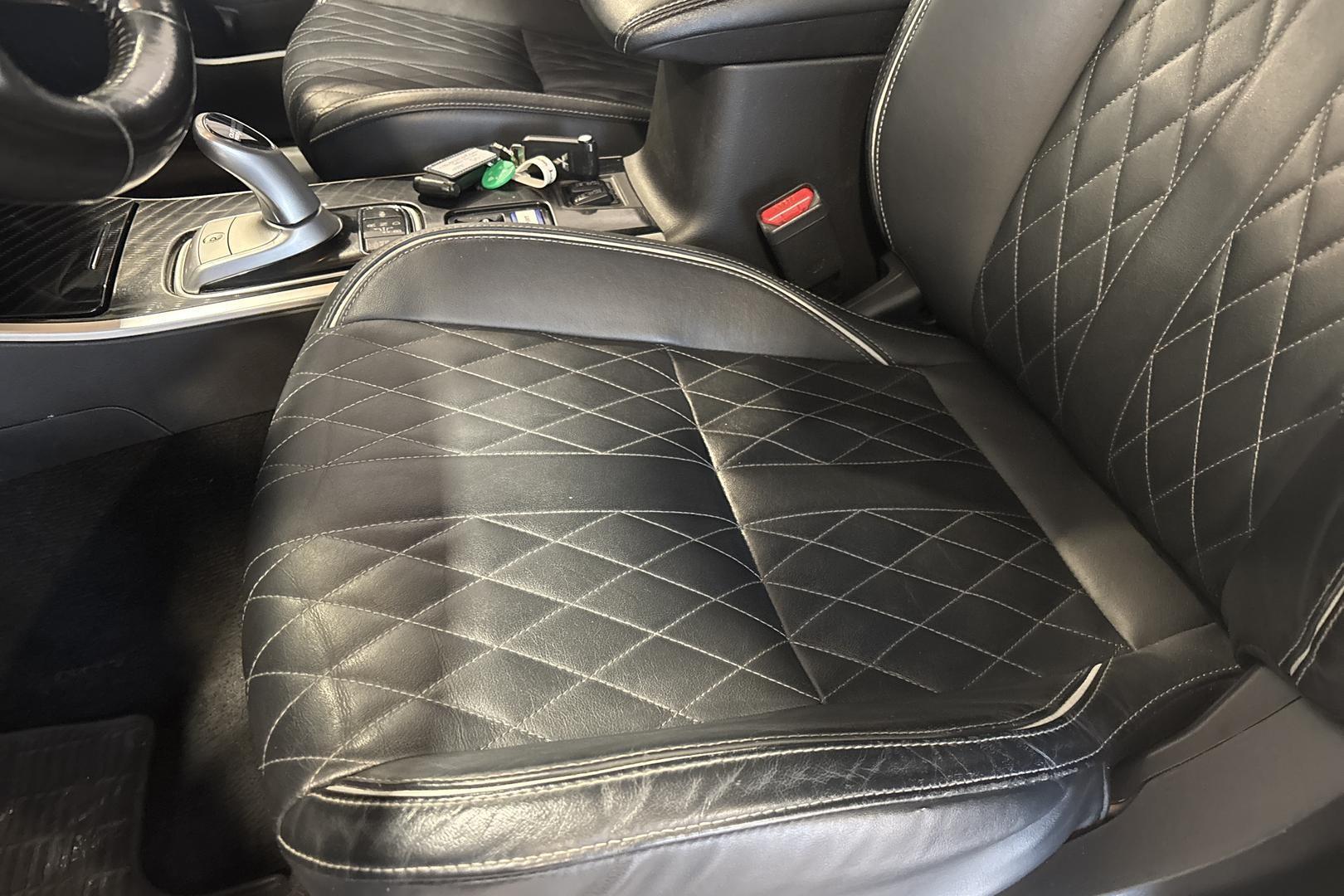 Mitsubishi Outlander PHEV 2019