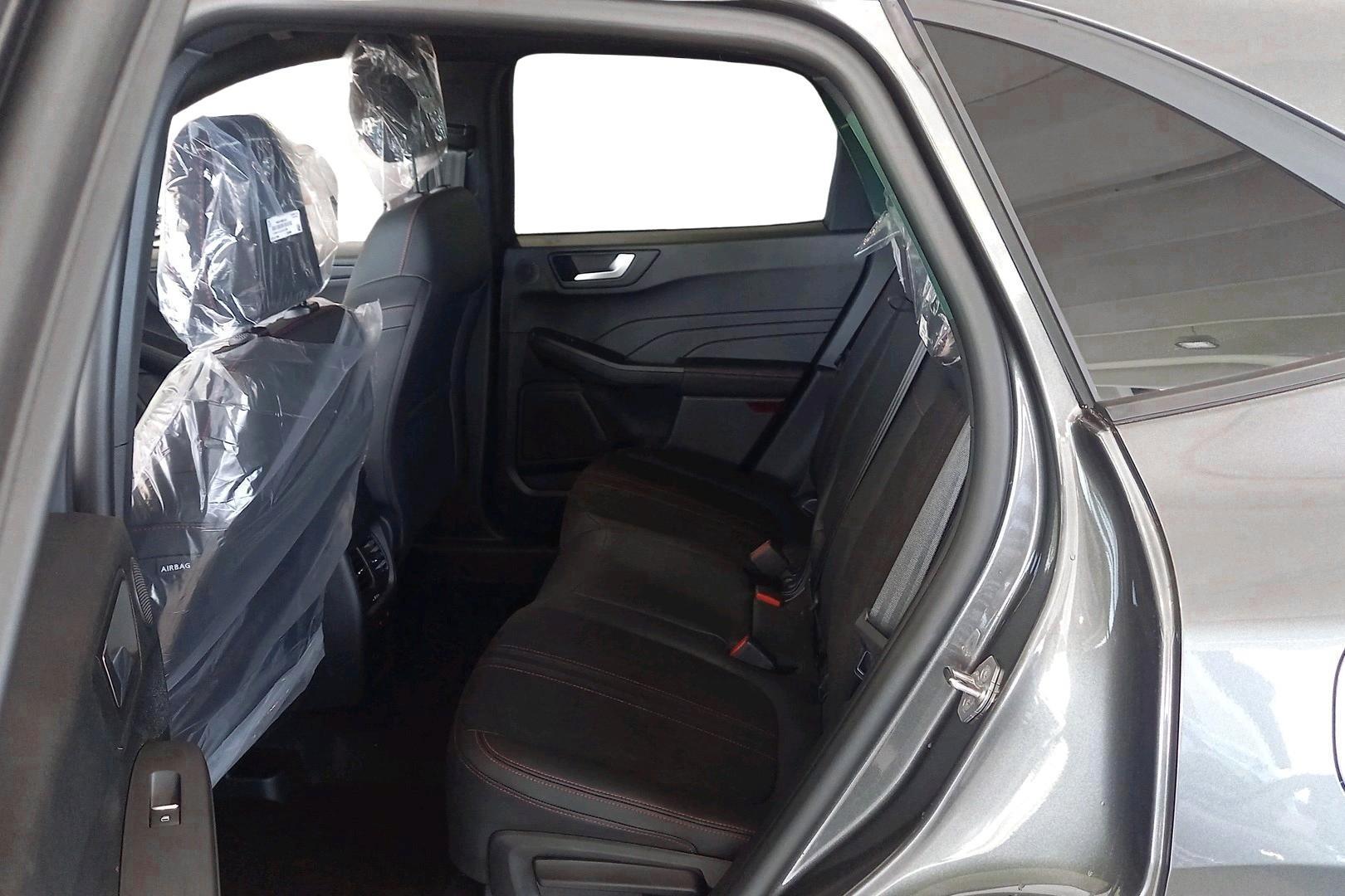 FORD Kuga 2026