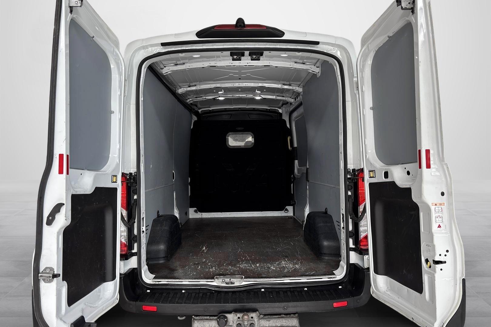FORD TRANSIT 12