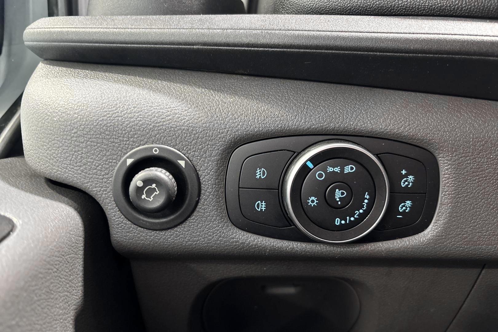 FORD TRANSIT 20