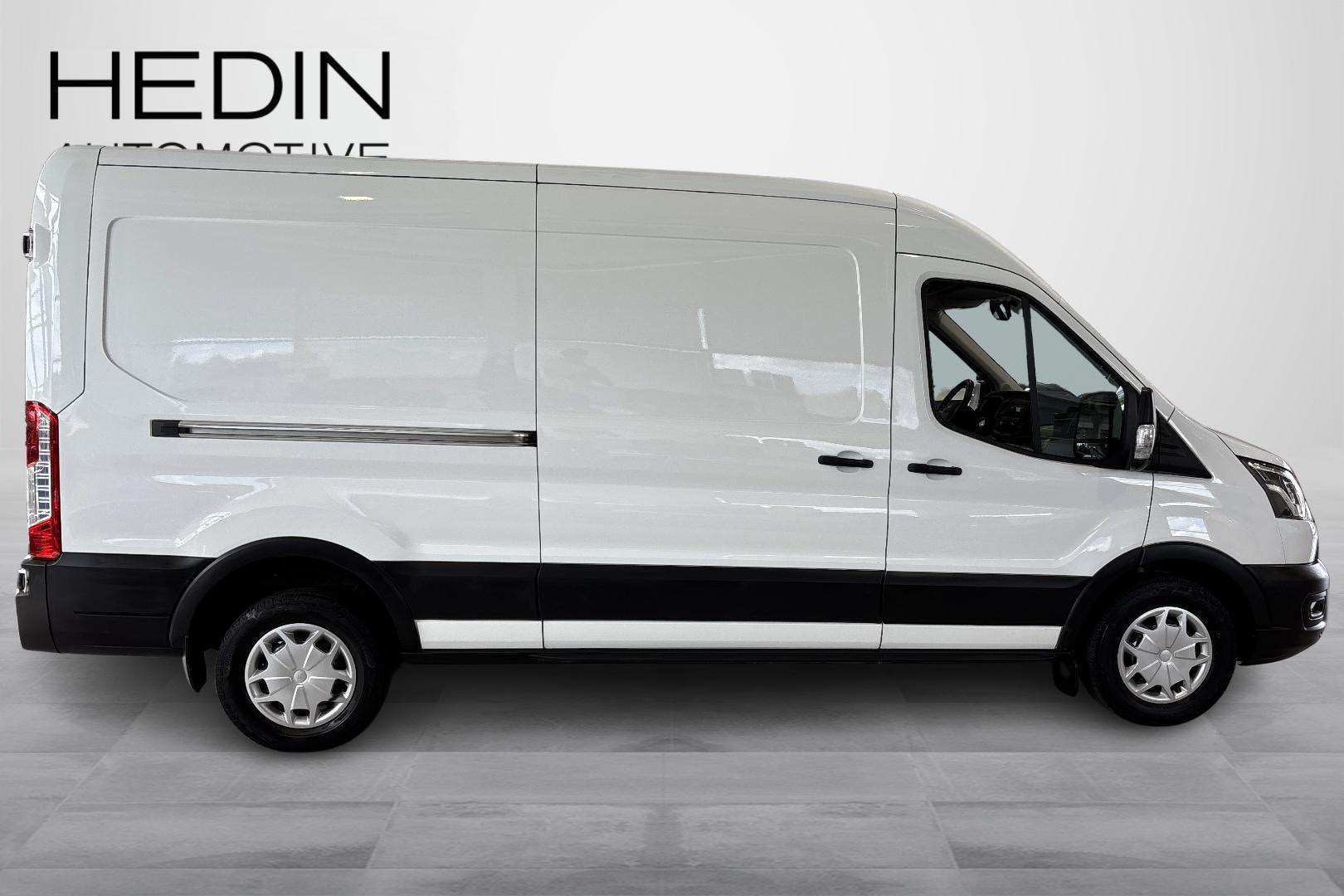 FORD TRANSIT 8