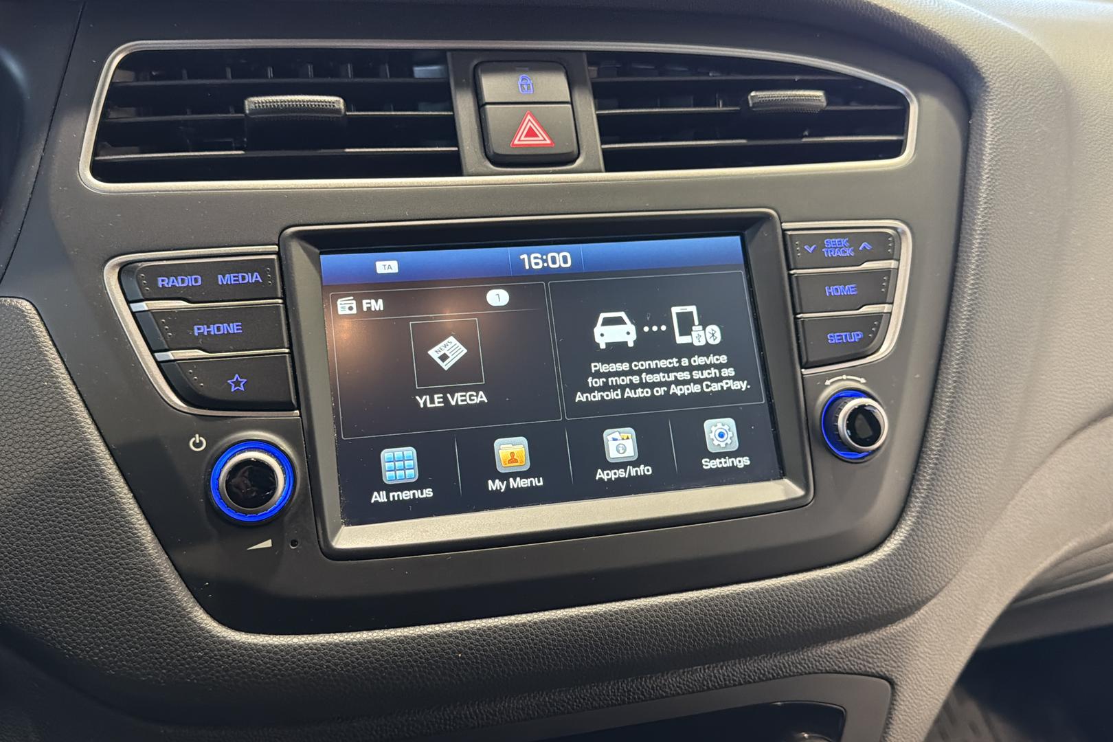 HYUNDAI i20 Hatchback 2018