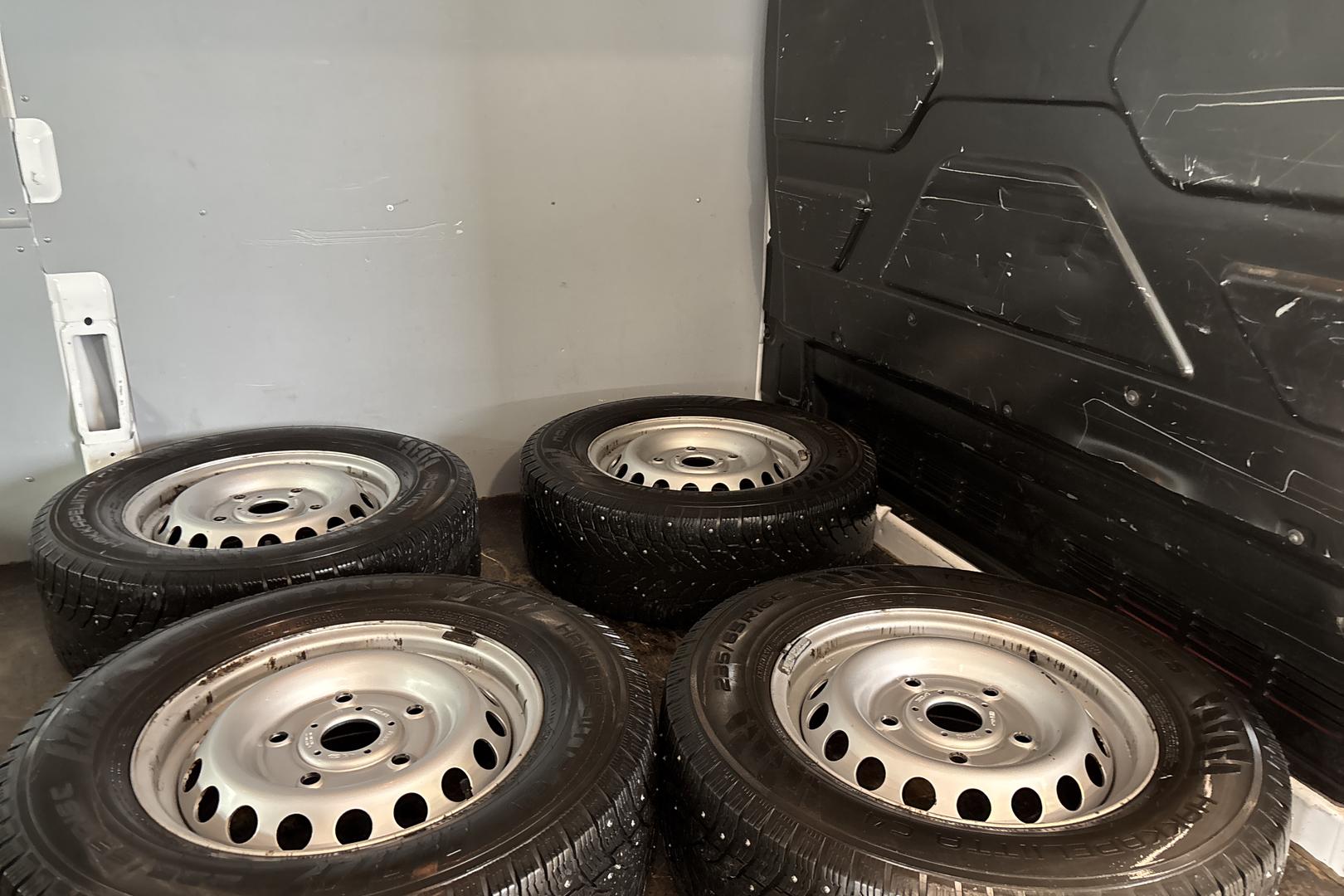 Ford Transit 11