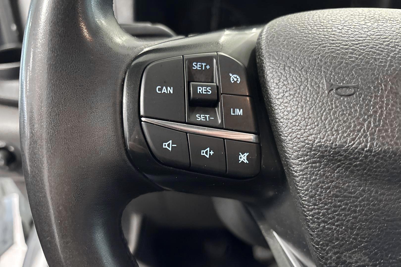 Ford Transit 18