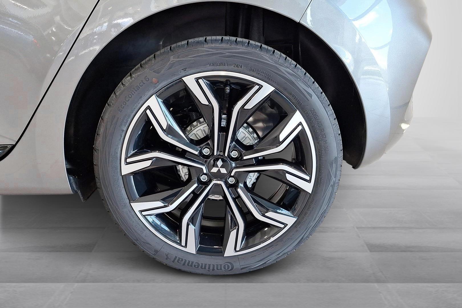 Mitsubishi Colt 2025