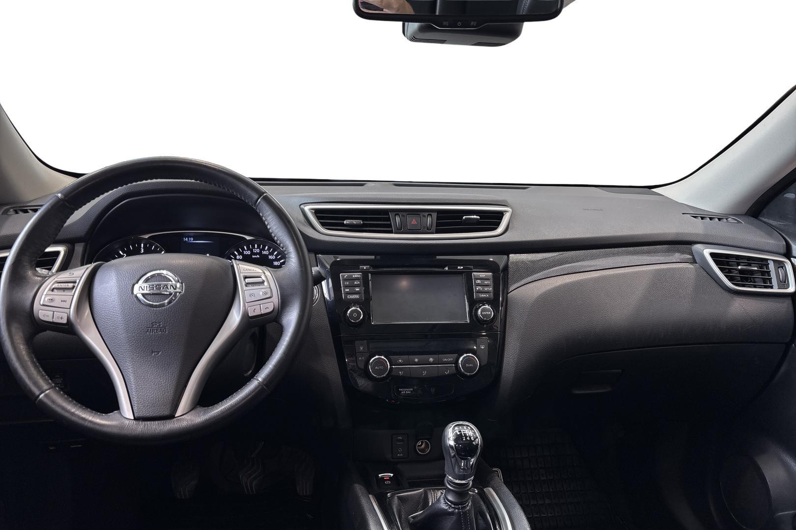 NISSAN X-TRAIL 2014