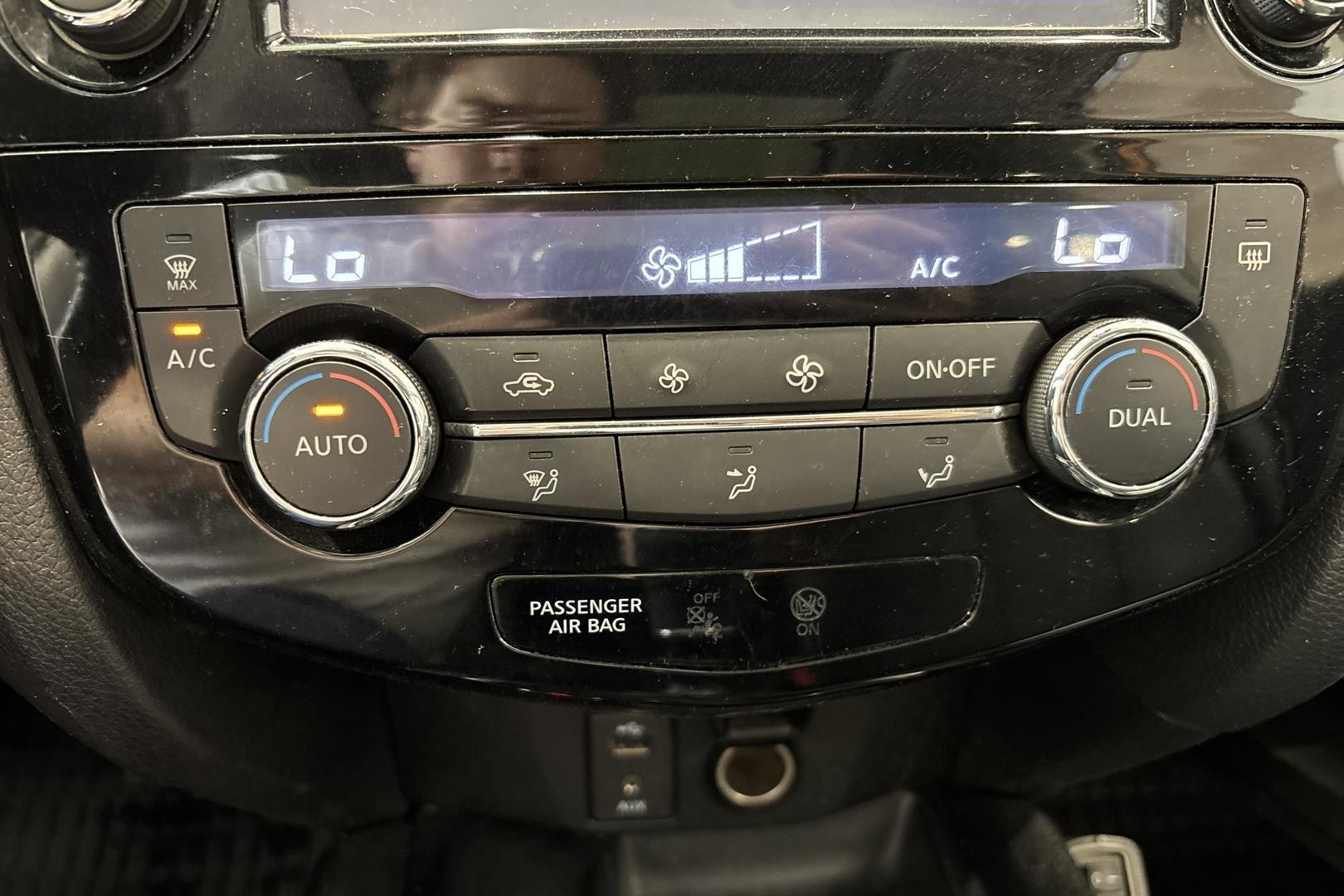 NISSAN X-TRAIL 2014