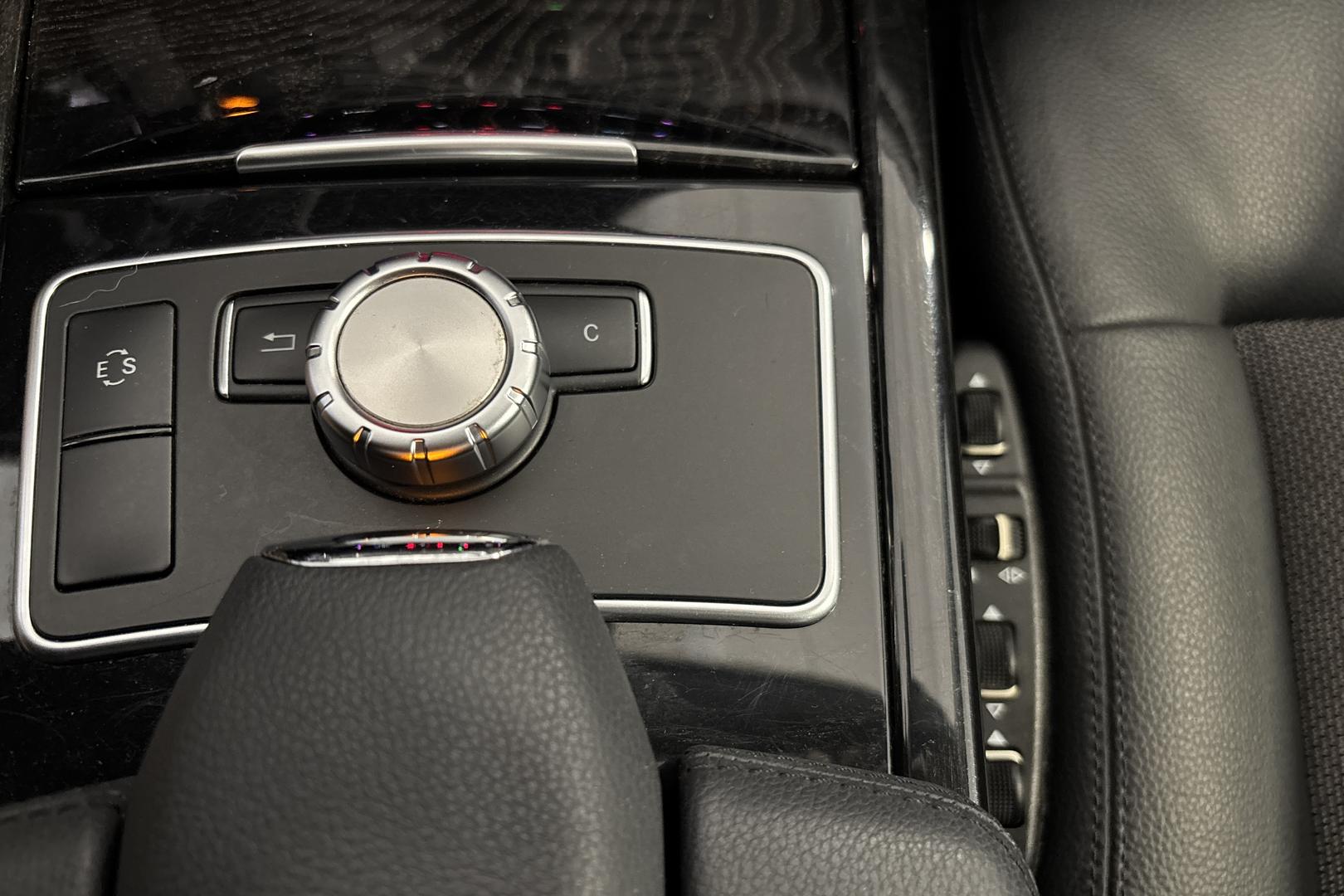 MERCEDES-BENZ E 2013