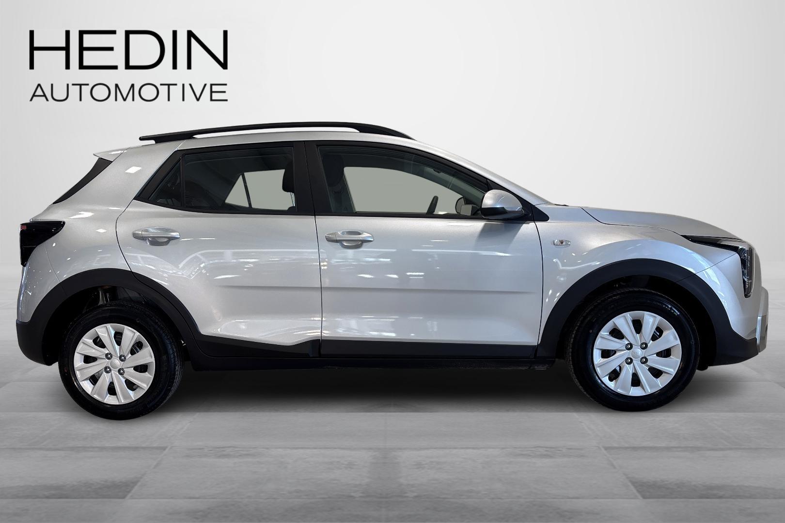 KIA STONIC 6